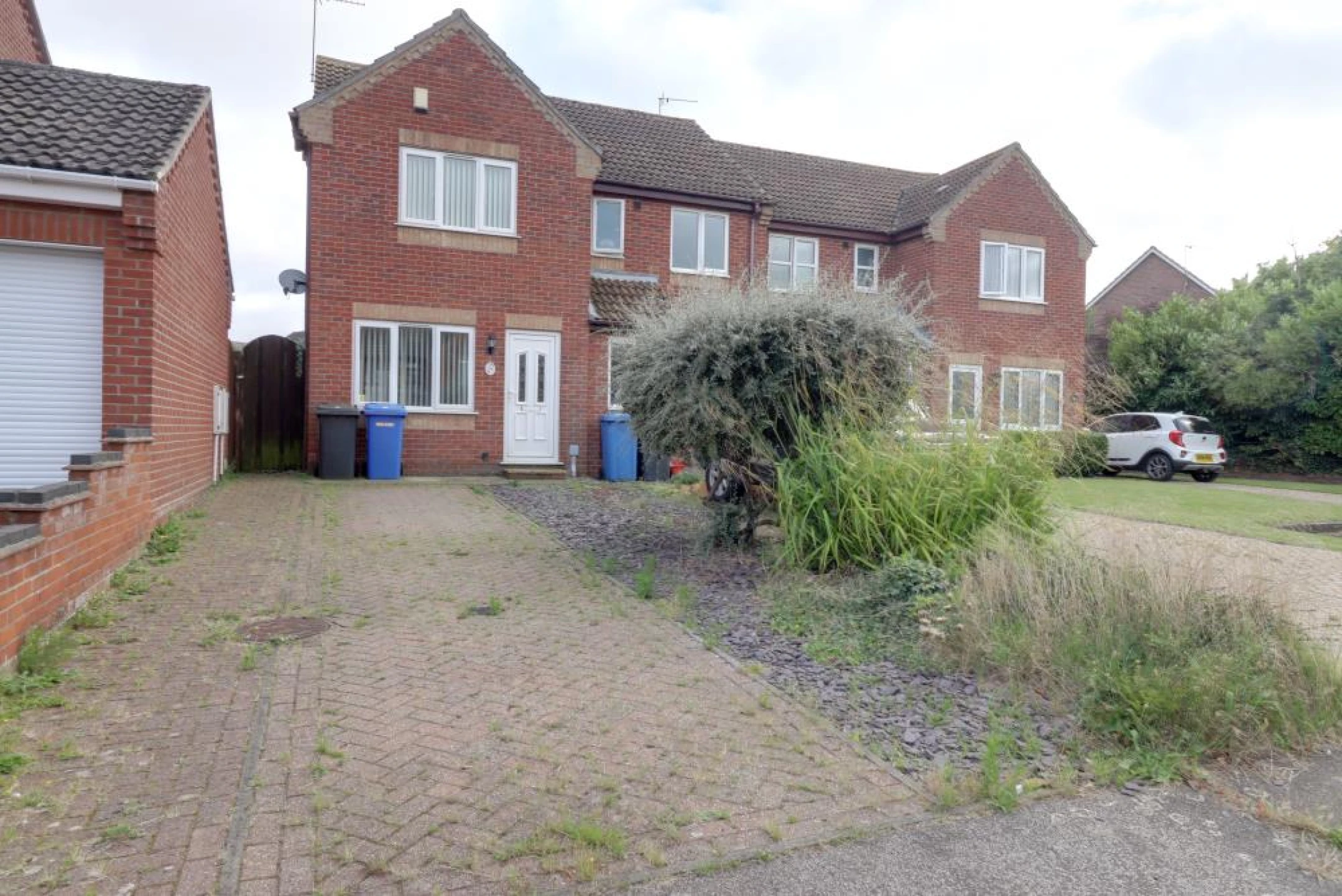 Property enquiry form background image