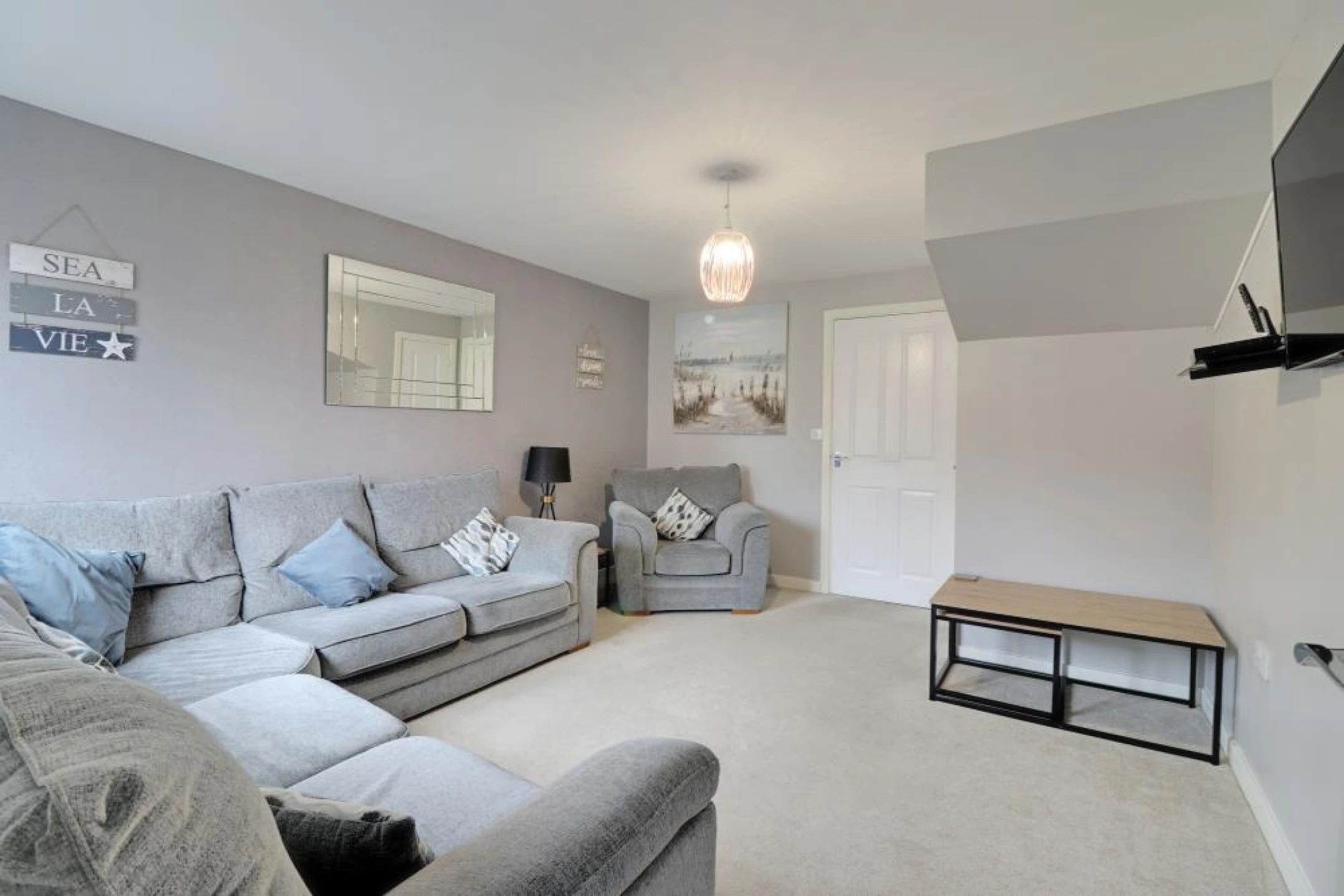 Property enquiry form background image