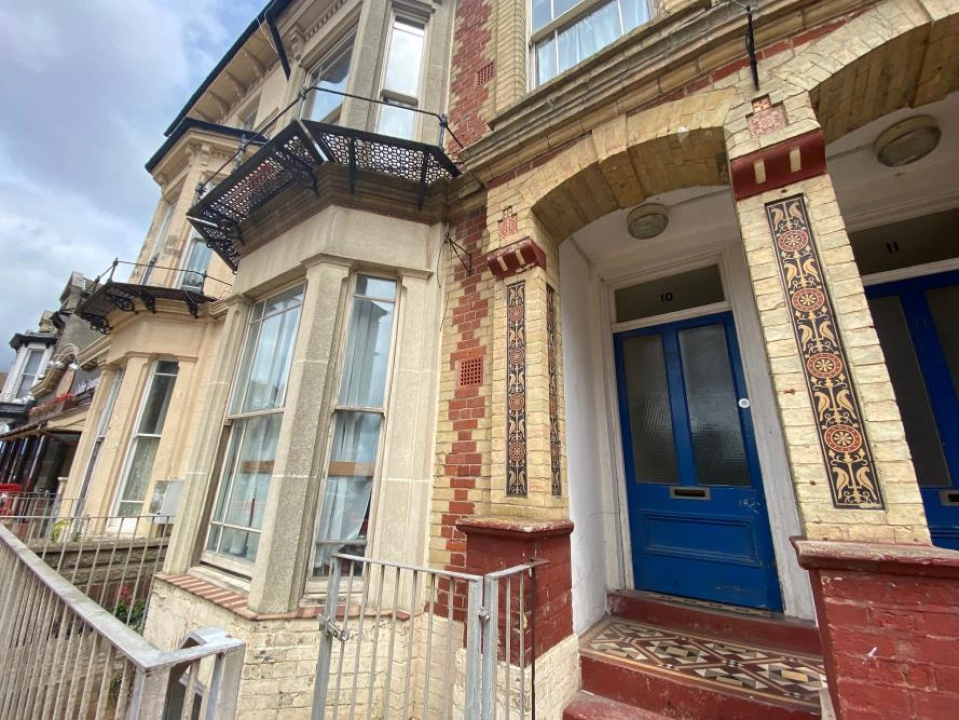 Property enquiry form background image