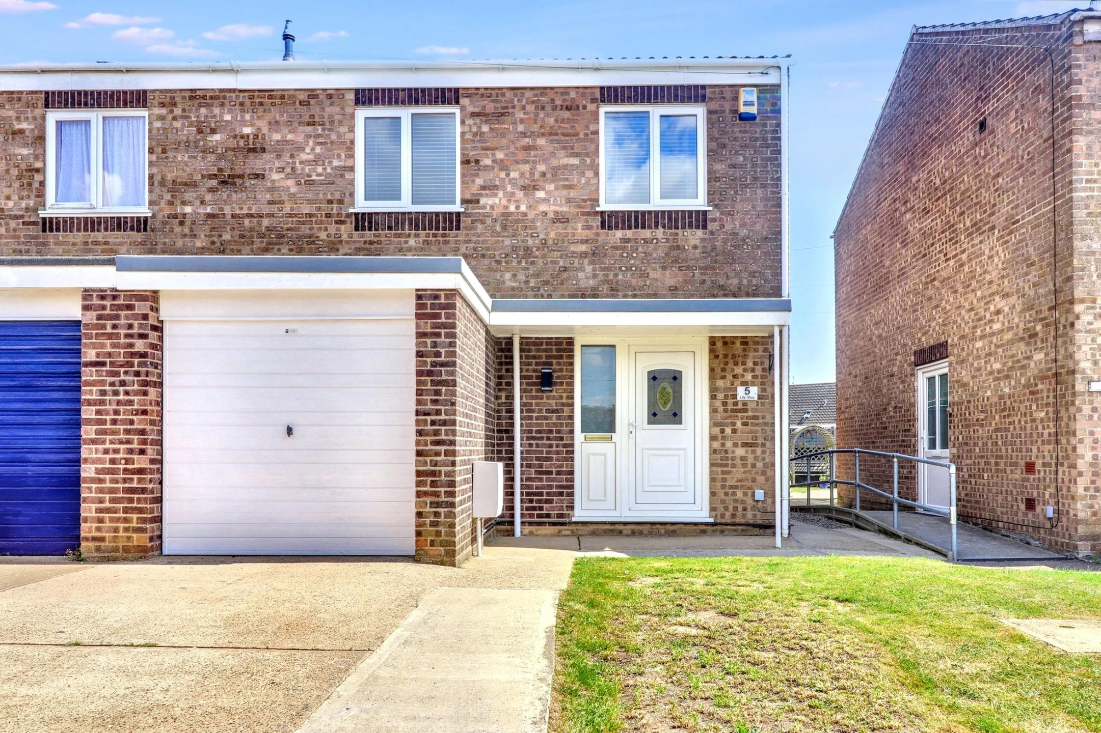 Property enquiry form background image