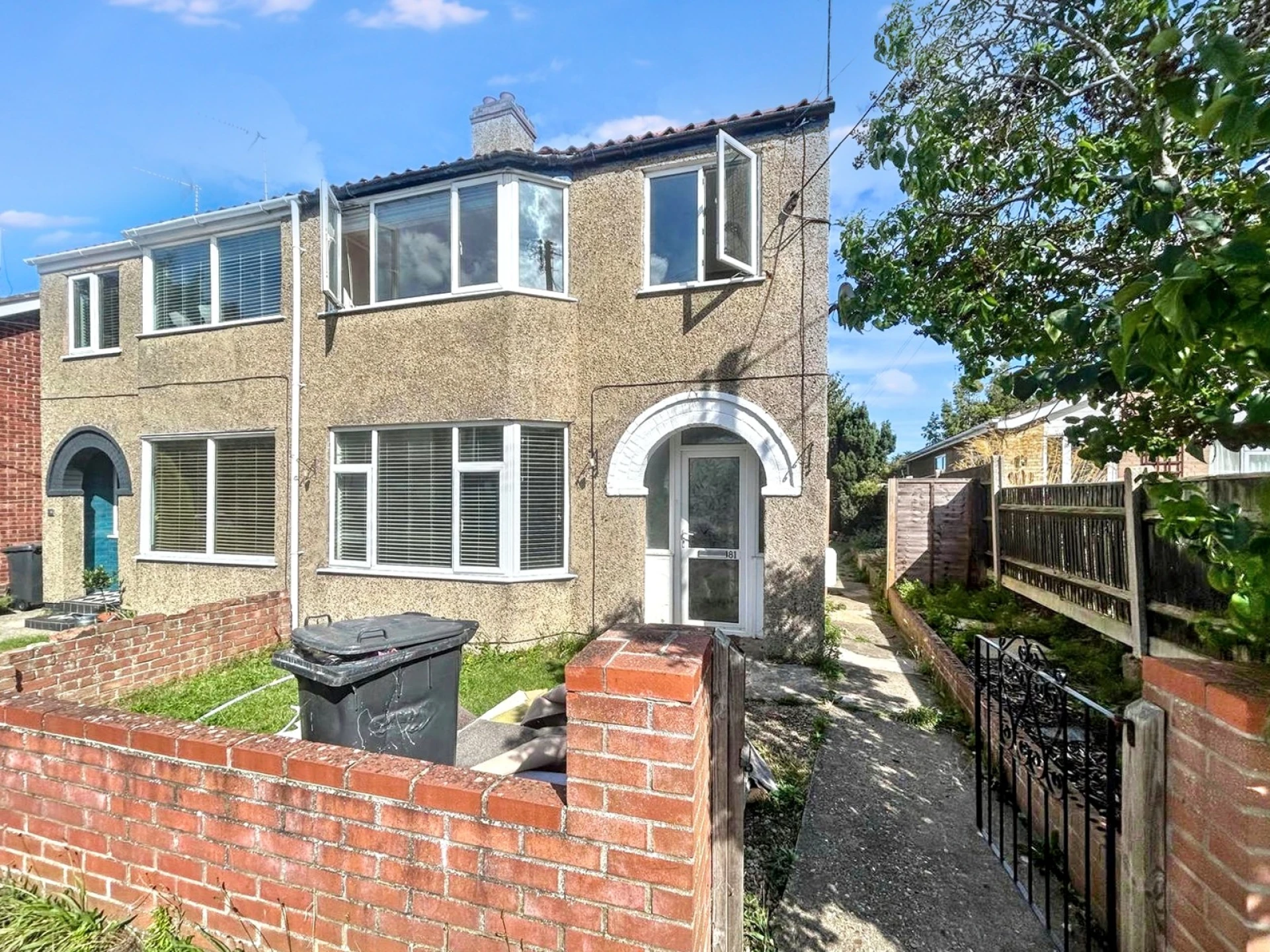 Property enquiry form background image