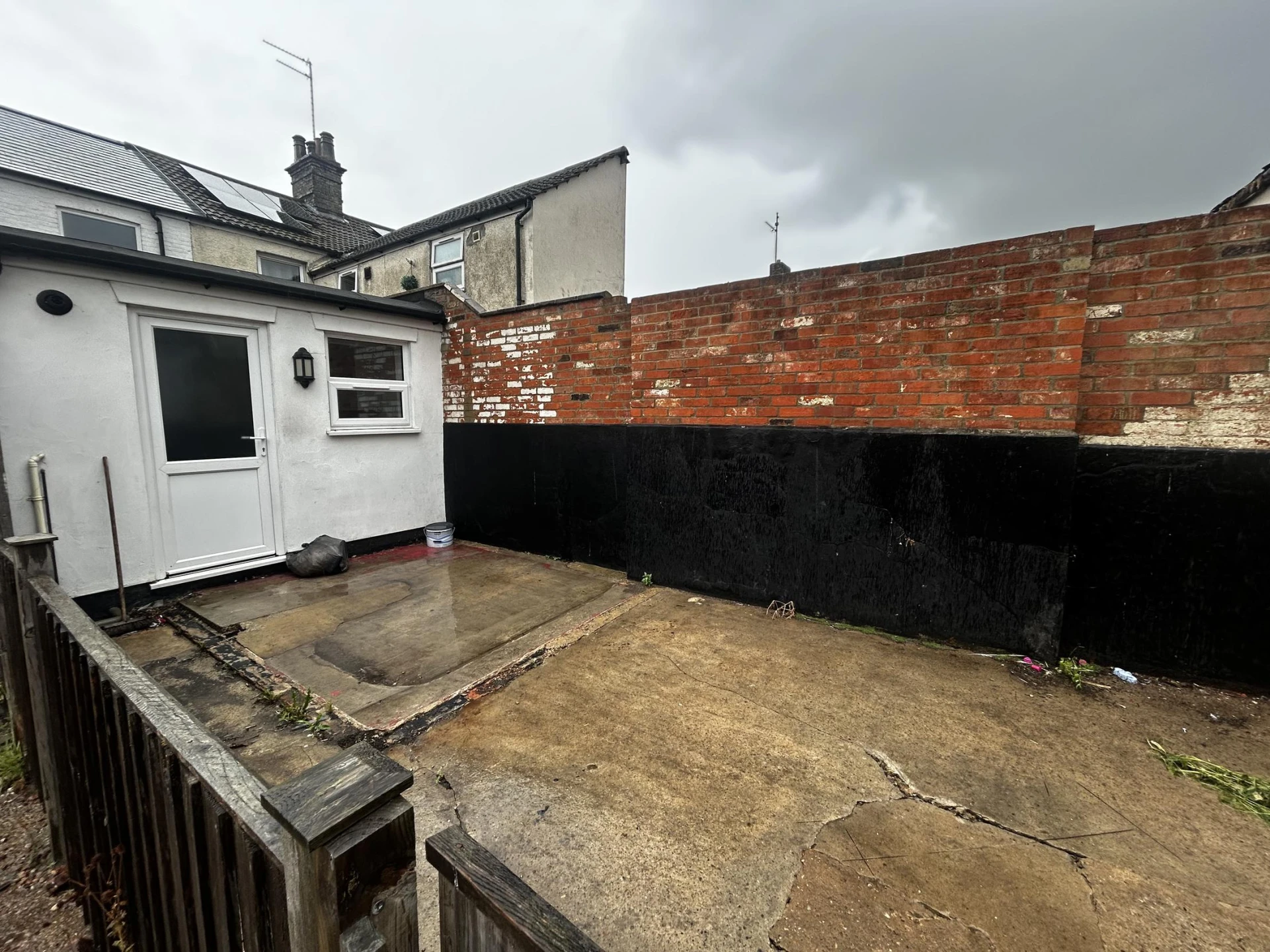 Property enquiry form background image