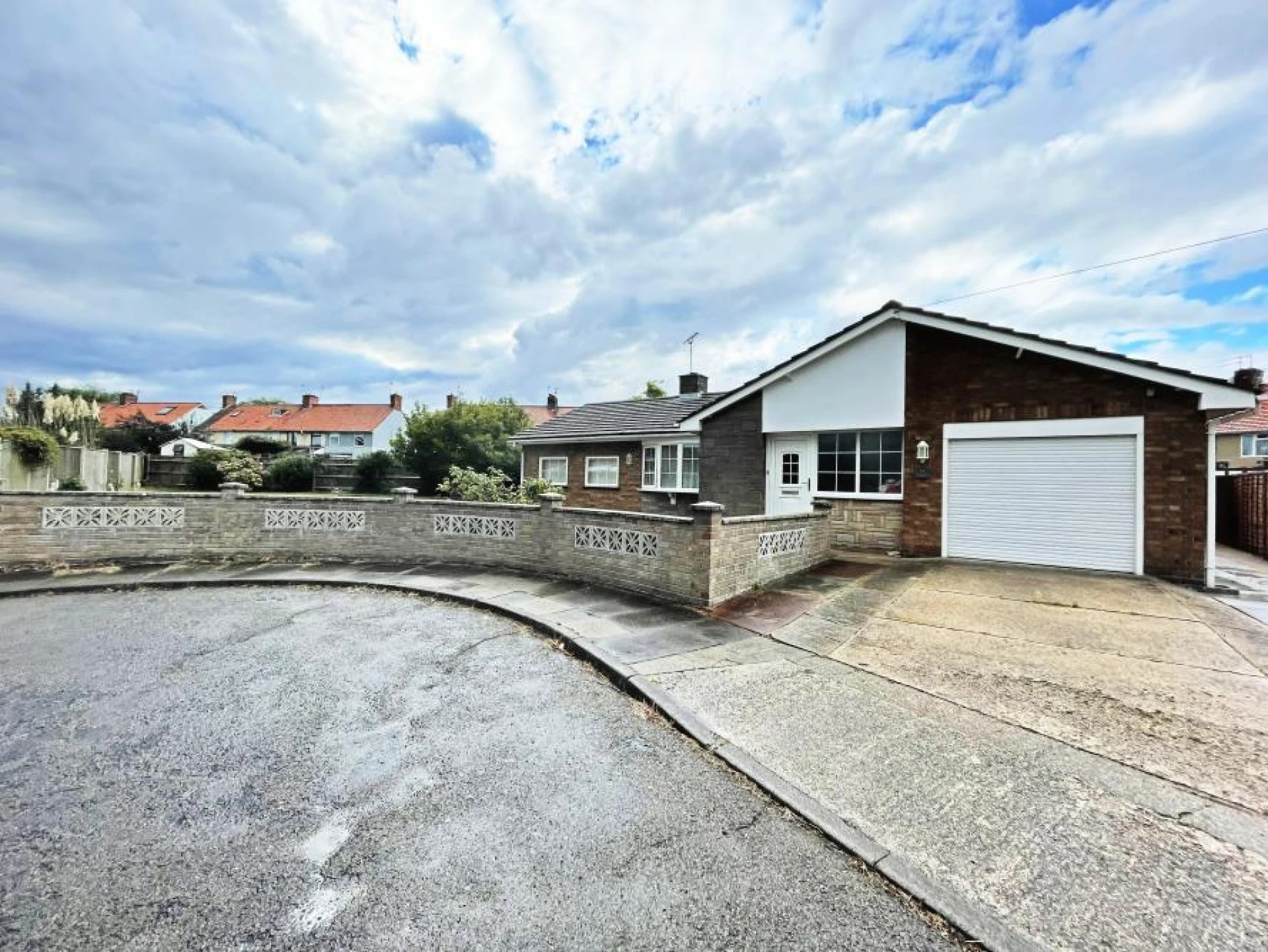 Property enquiry form background image