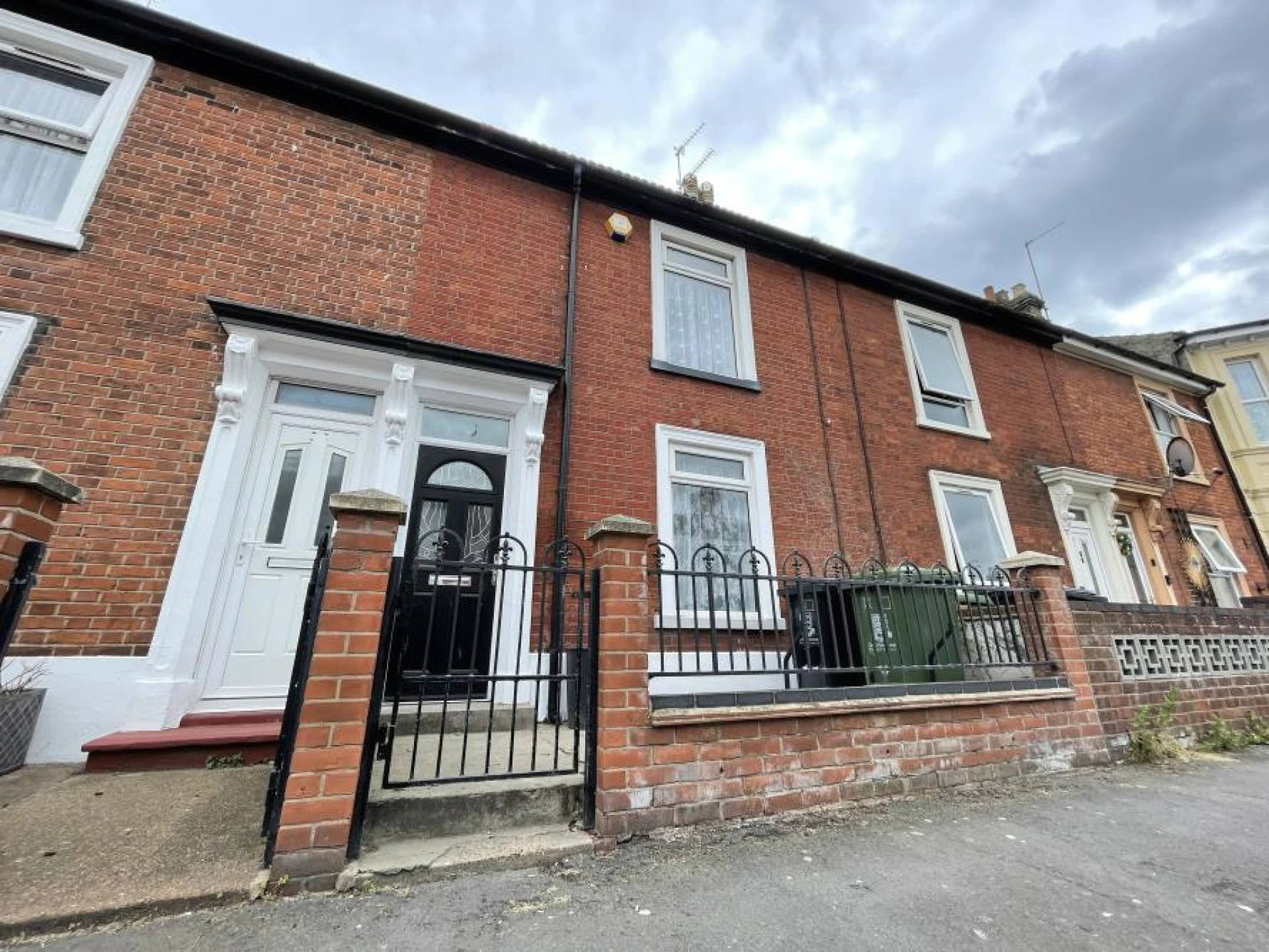 Property enquiry form background image