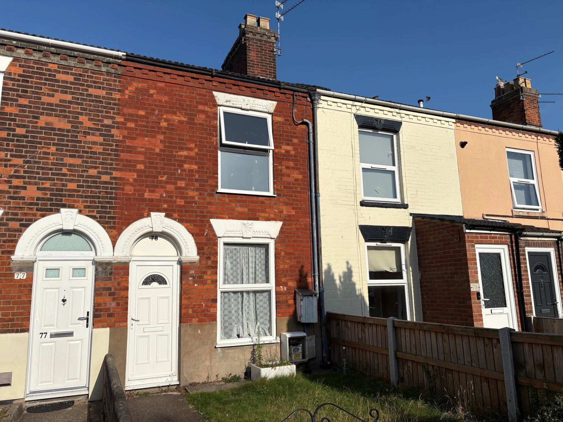 Property enquiry form background image