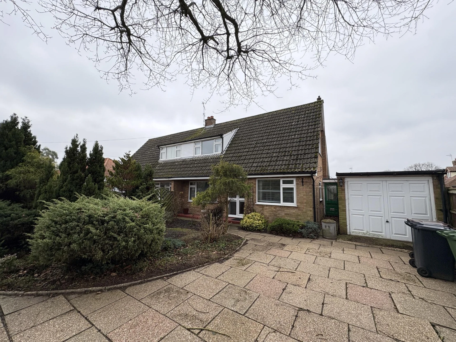 Property enquiry form background image