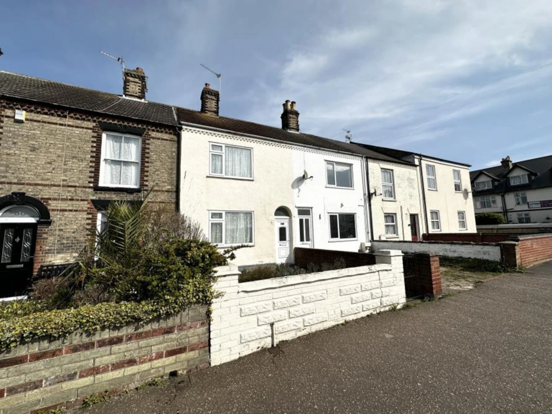 Property enquiry form background image