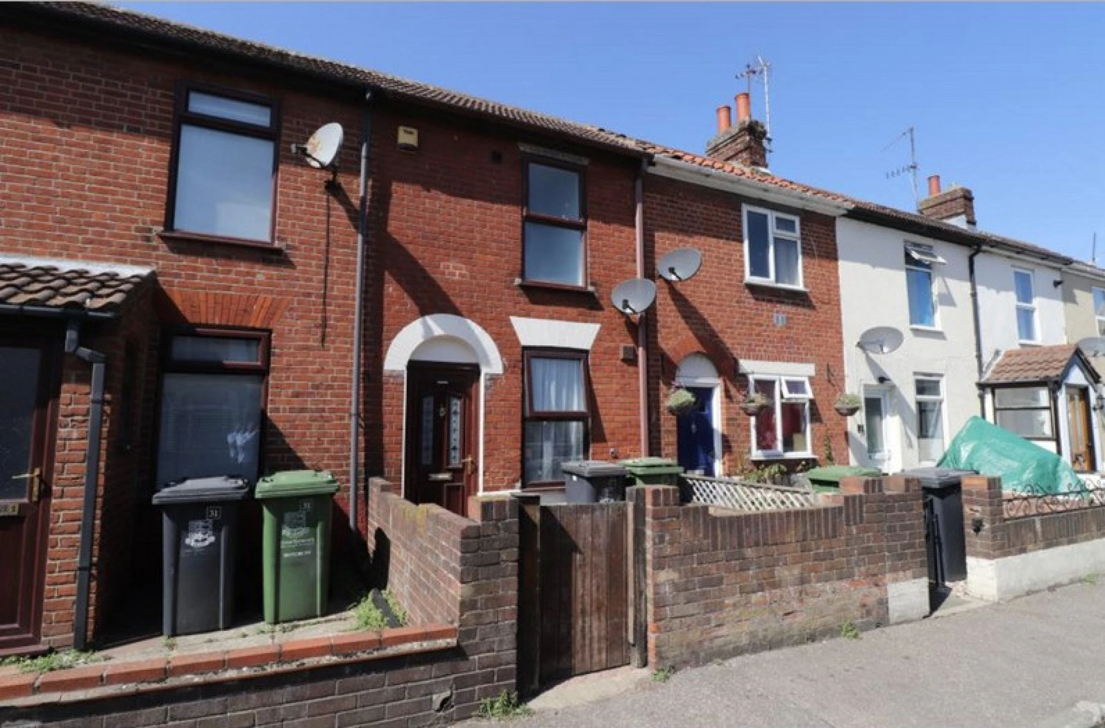 Property enquiry form background image