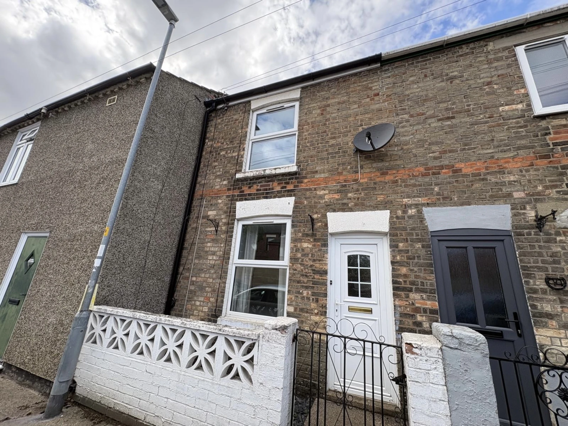Property enquiry form background image