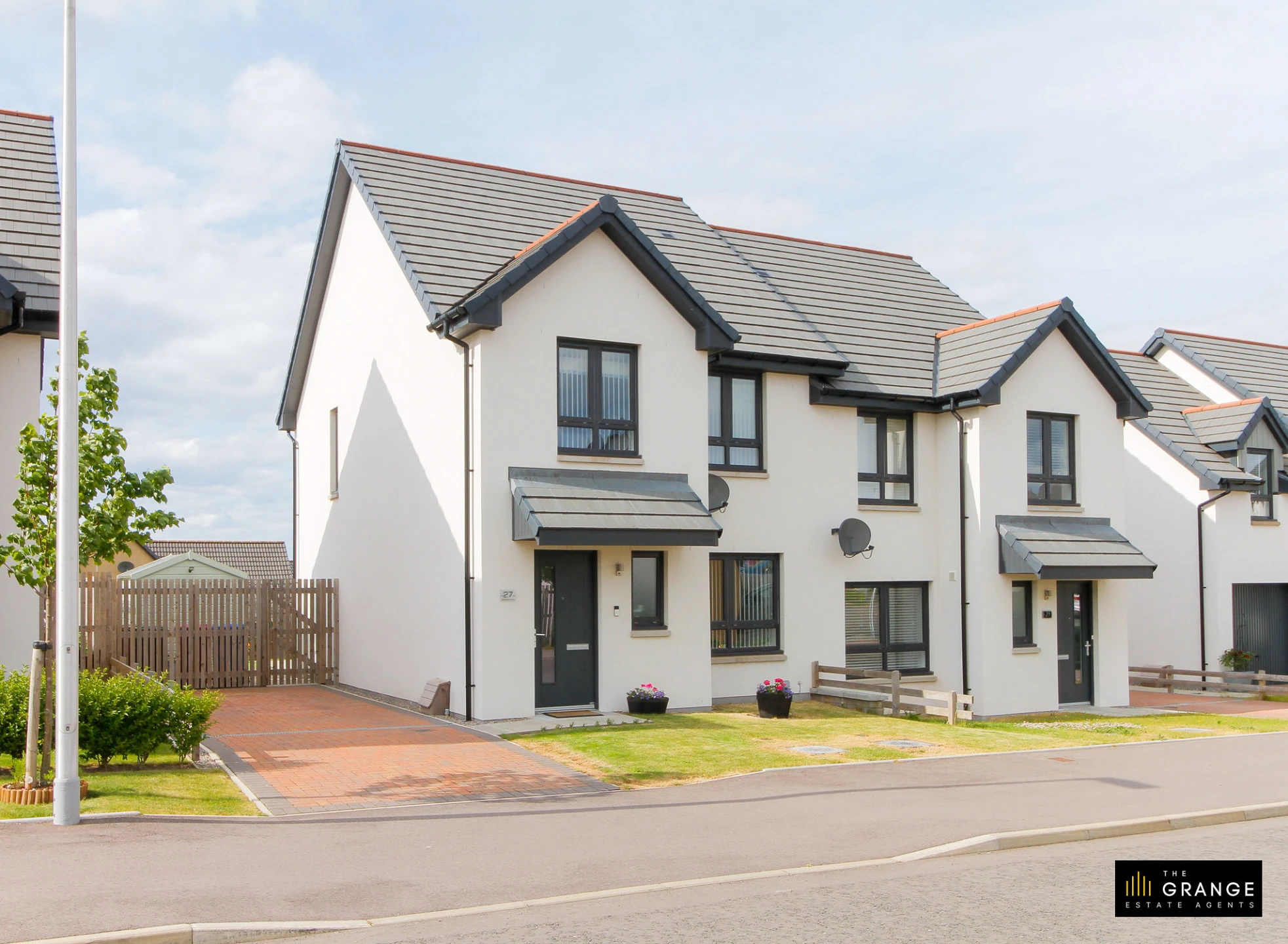 Property enquiry form background image