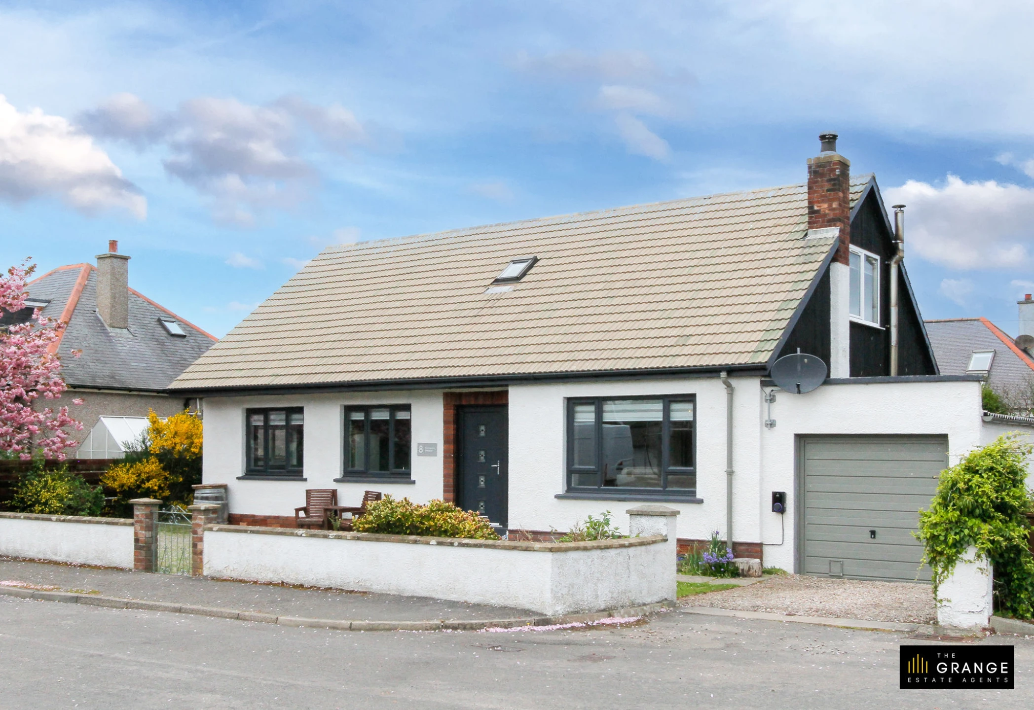 Property enquiry form background image