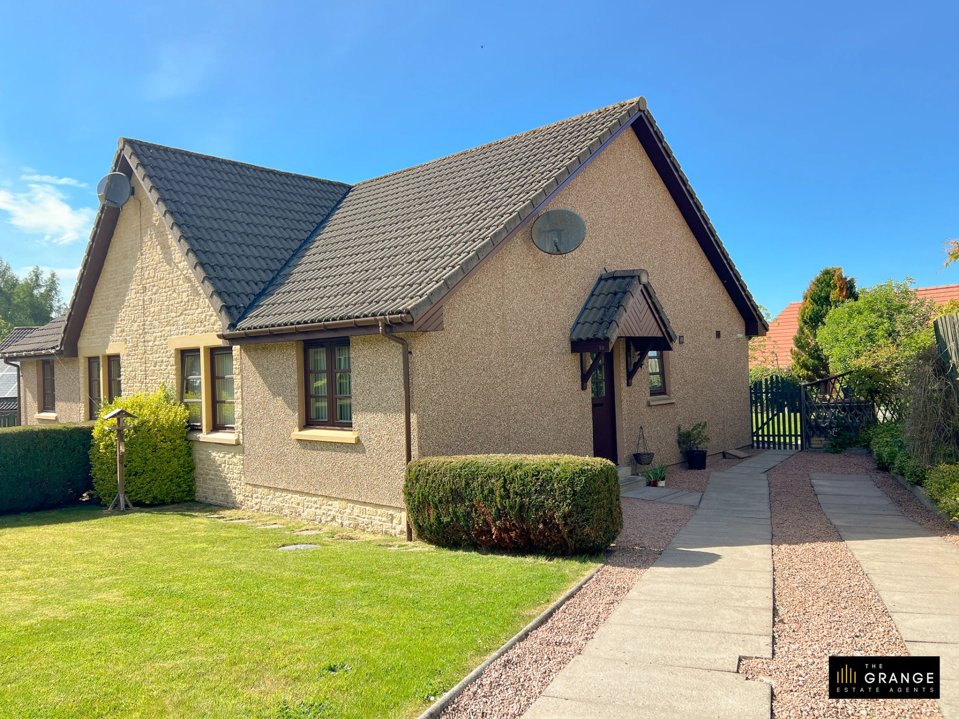 Property enquiry form background image