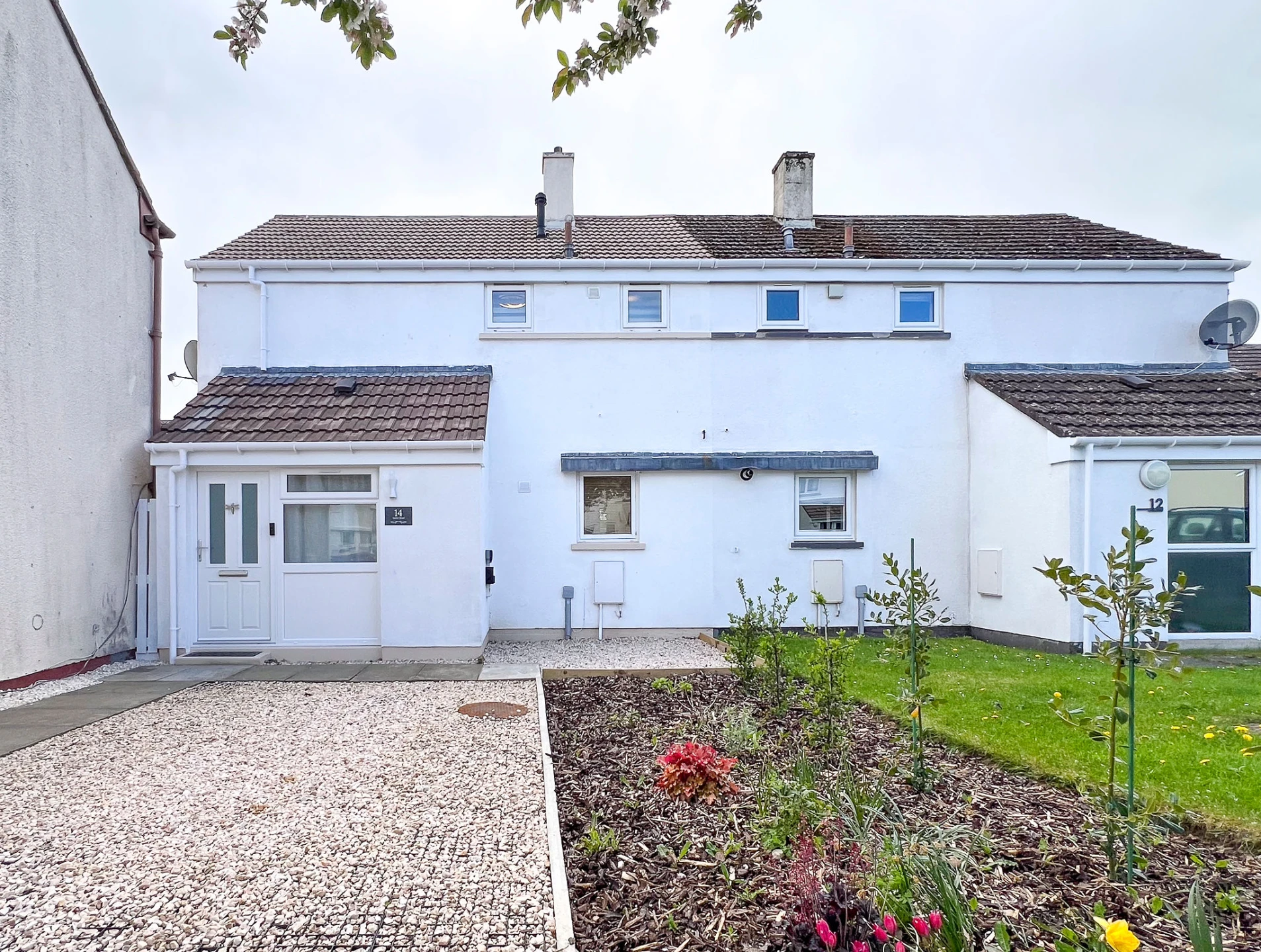 Property enquiry form background image