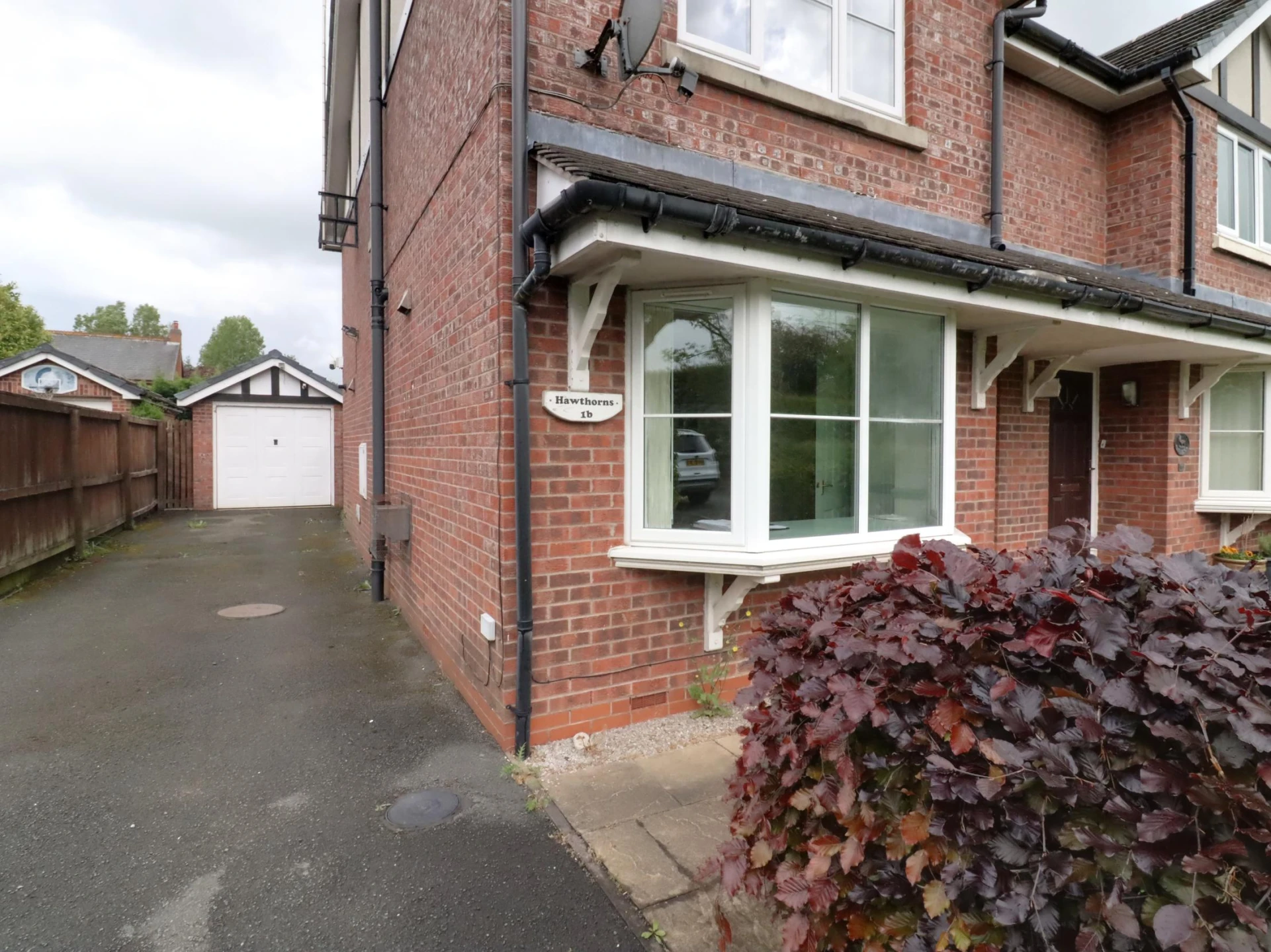 Property enquiry form background image
