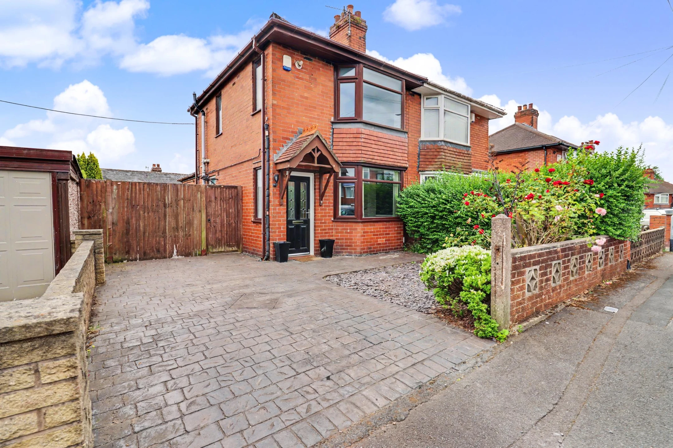 Property enquiry form background image