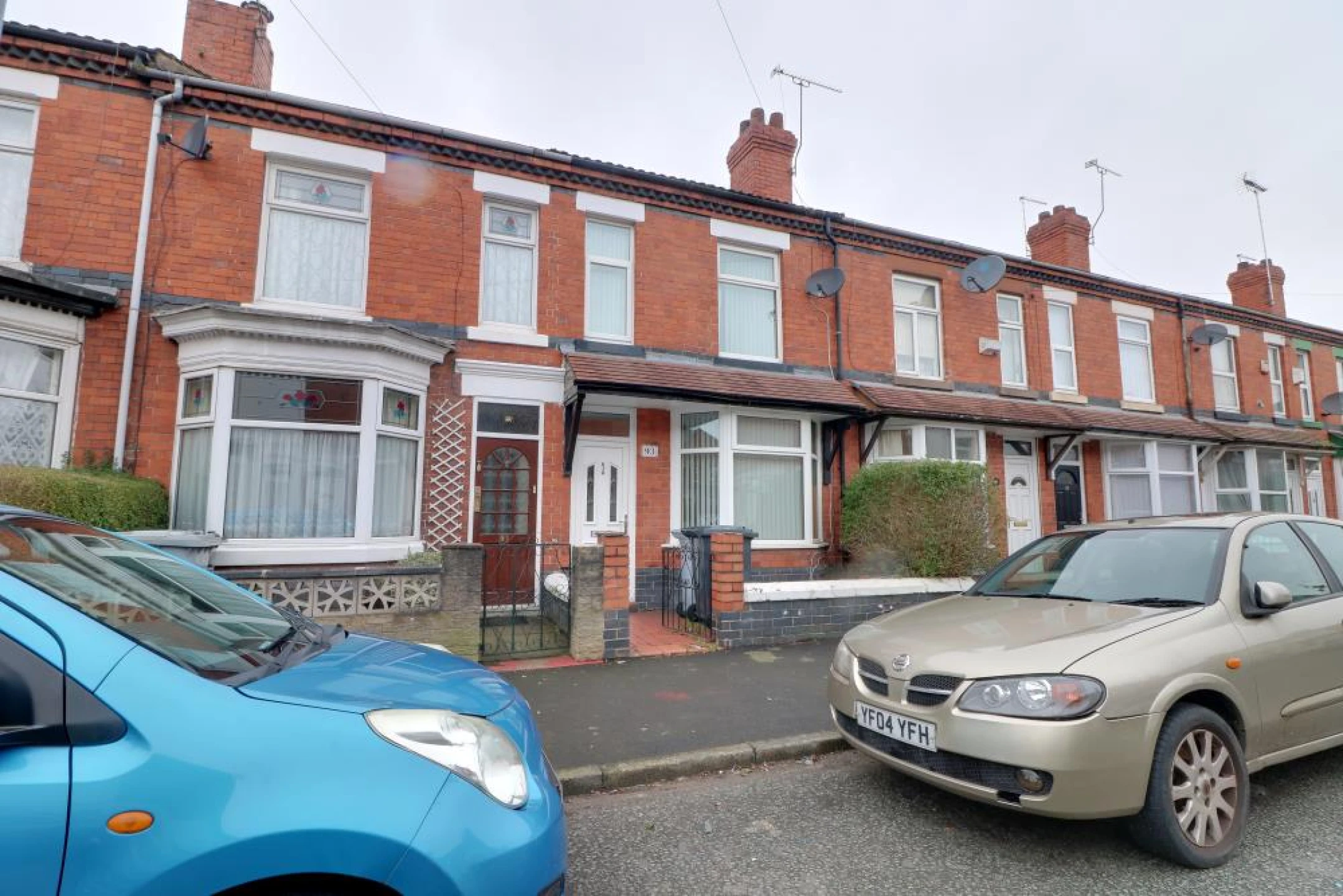 Property enquiry form background image