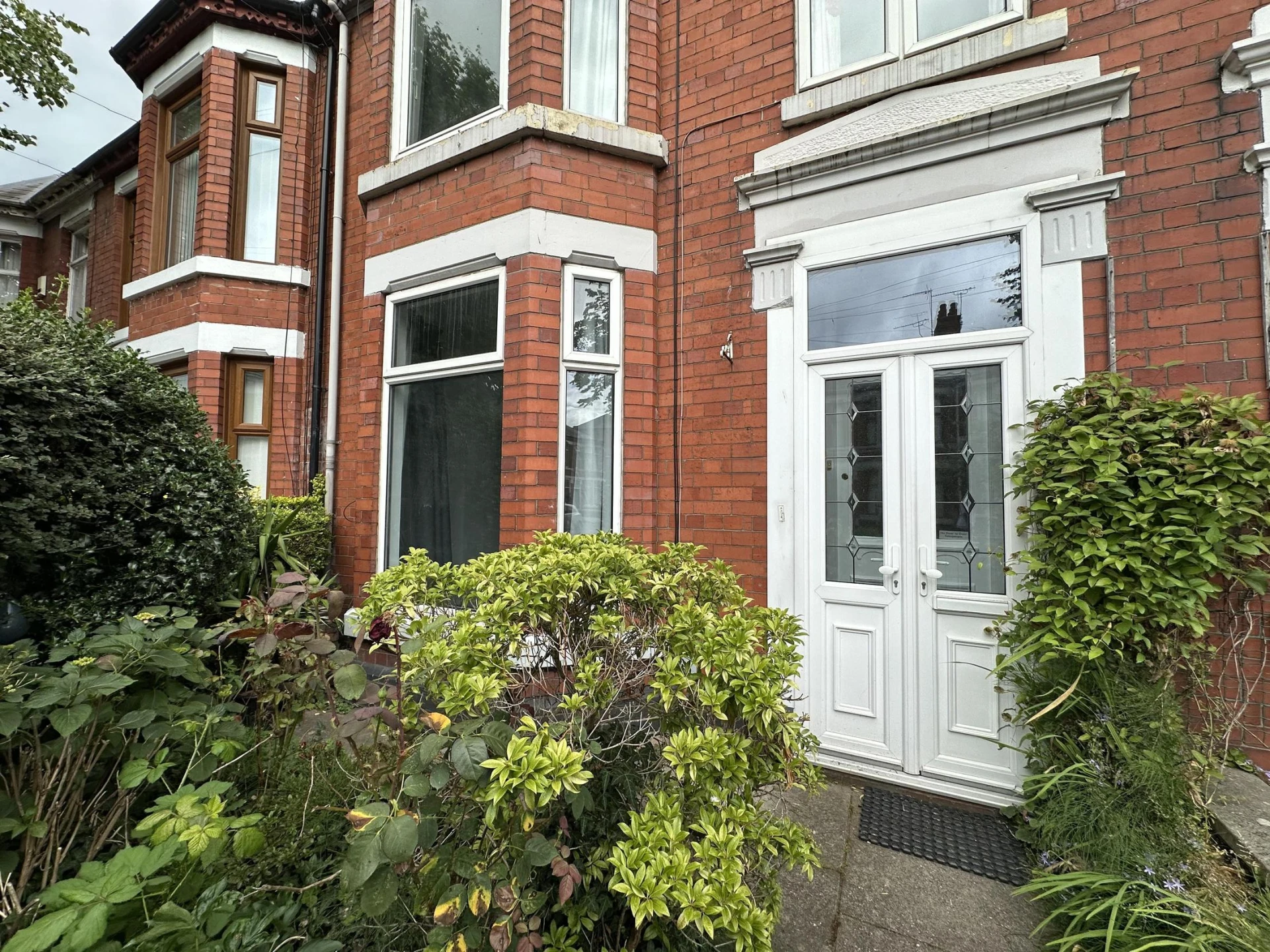 Property enquiry form background image