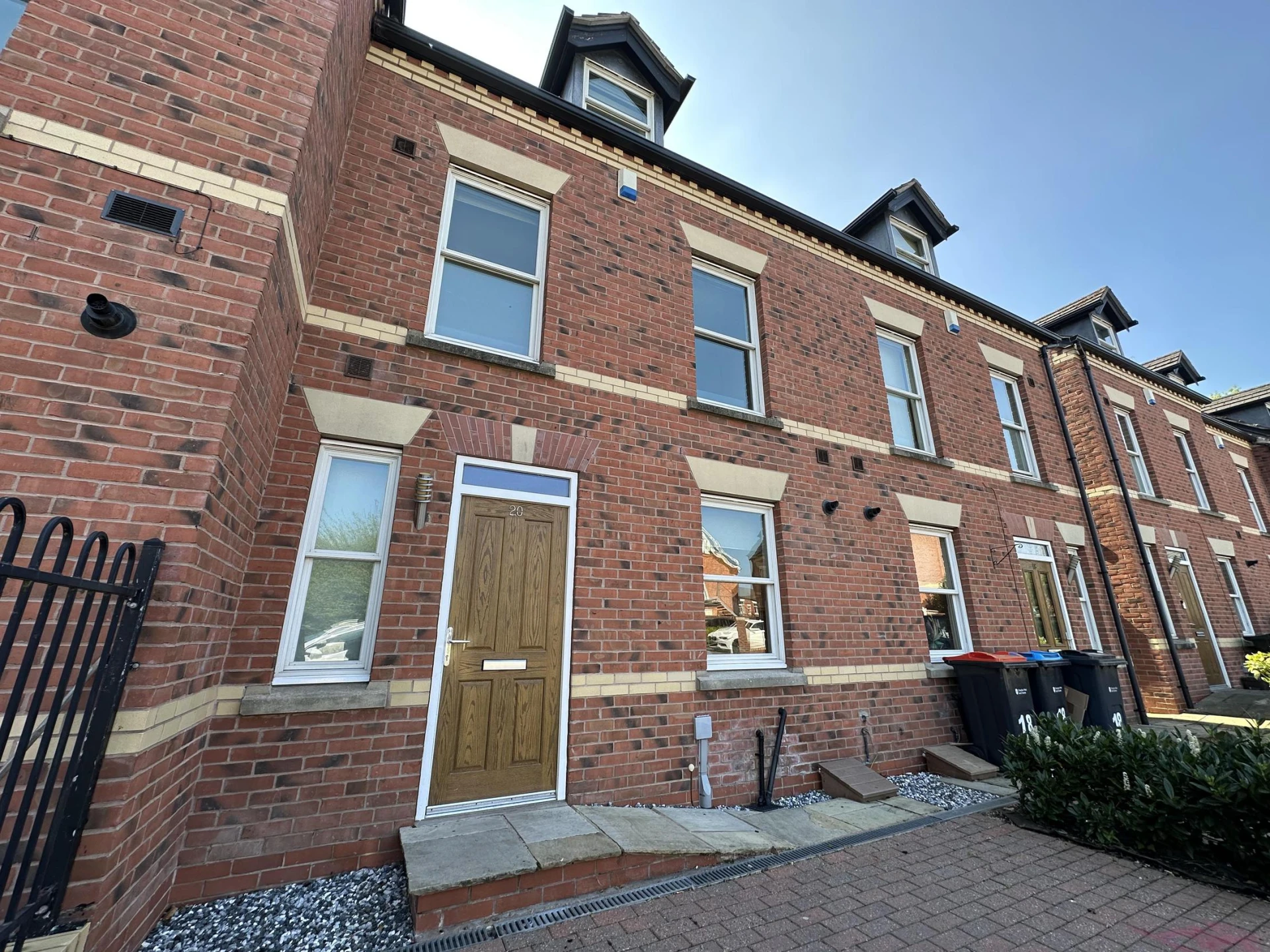 Property enquiry form background image