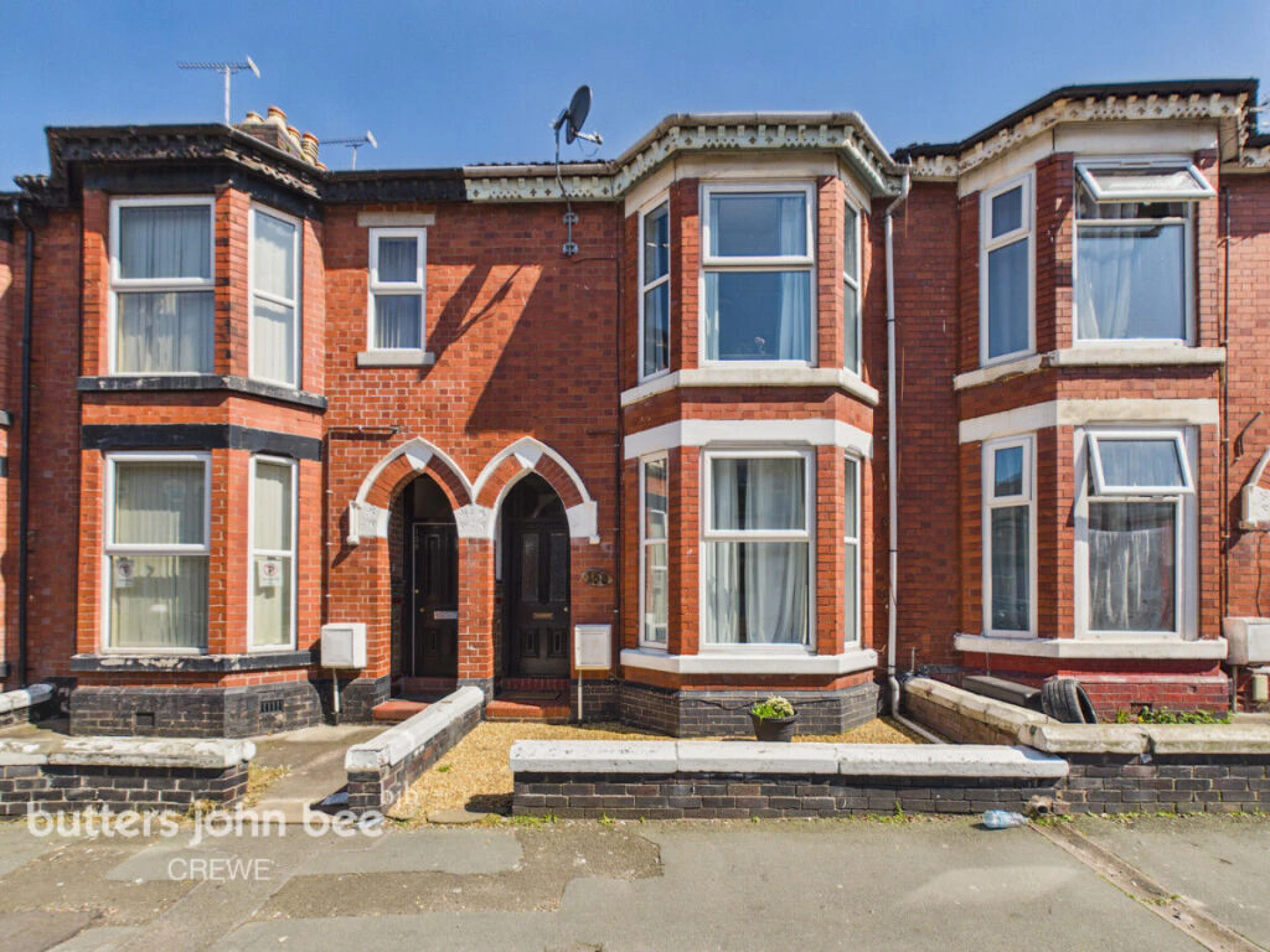 Property enquiry form background image