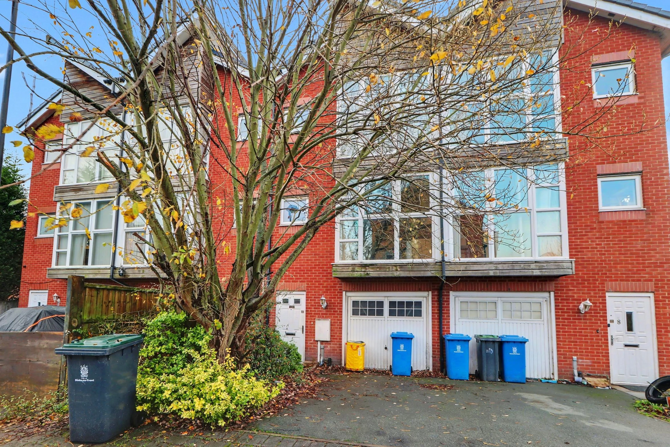 Property enquiry form background image