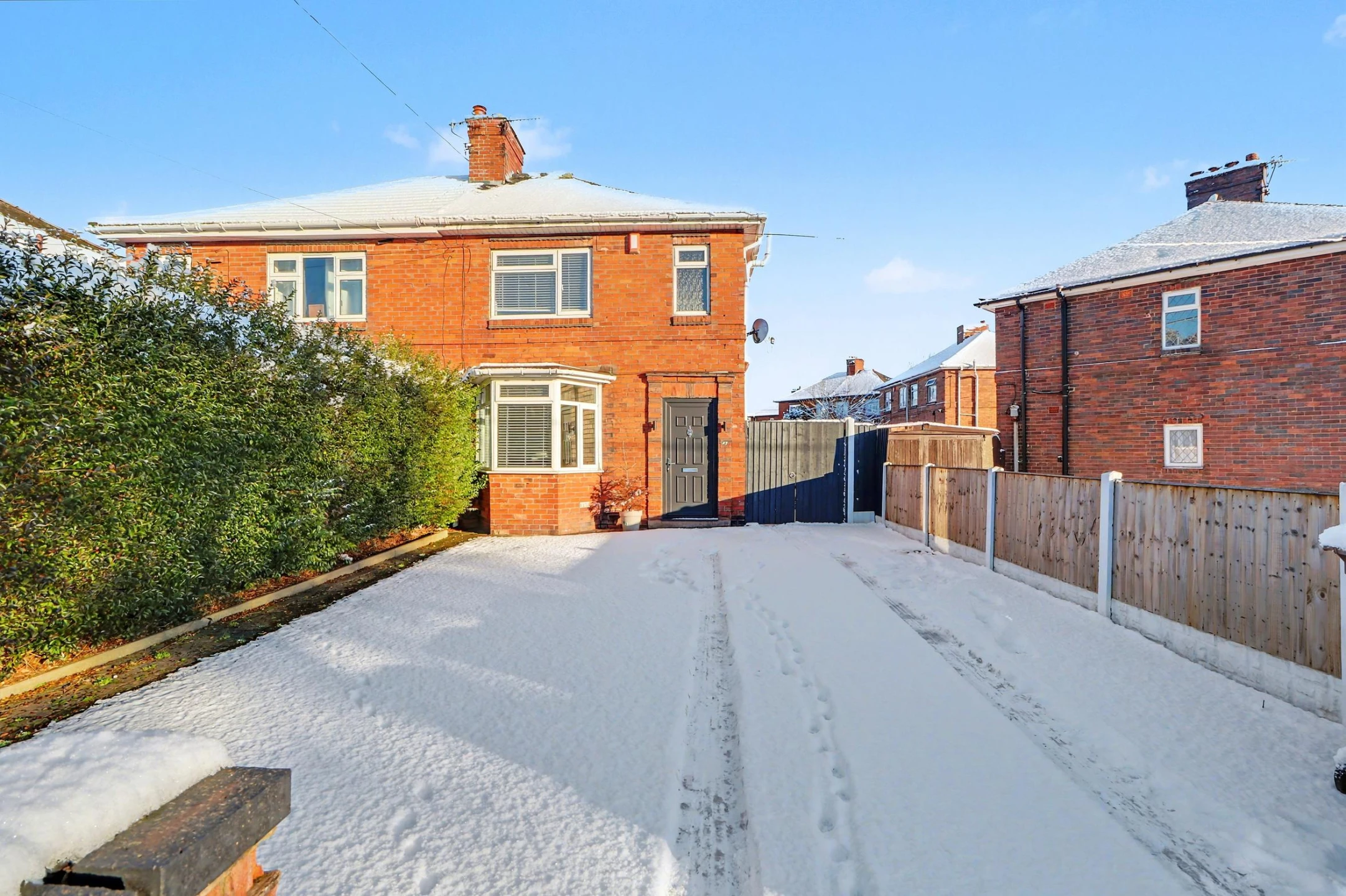 Property enquiry form background image