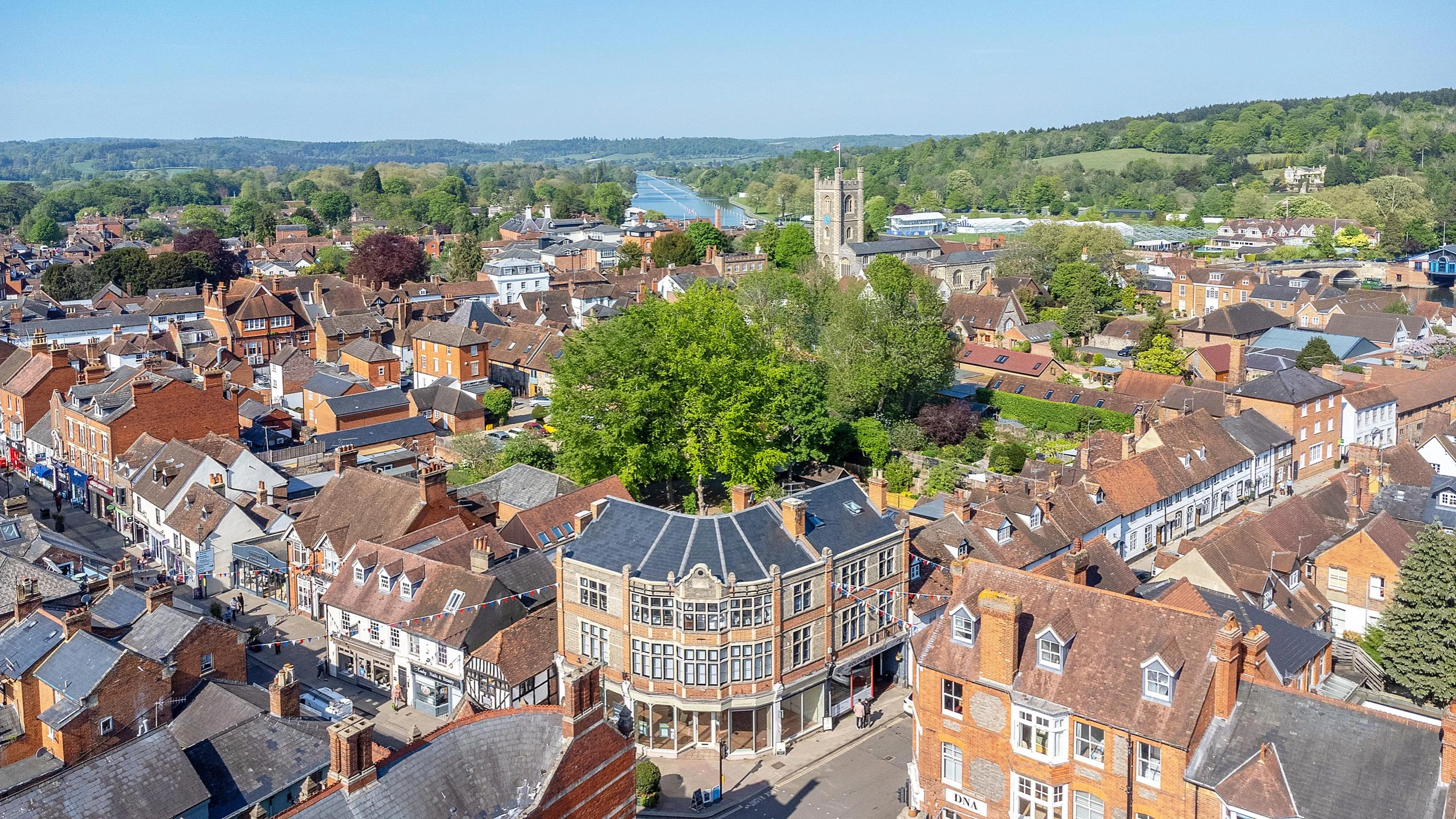 Property enquiry form background image