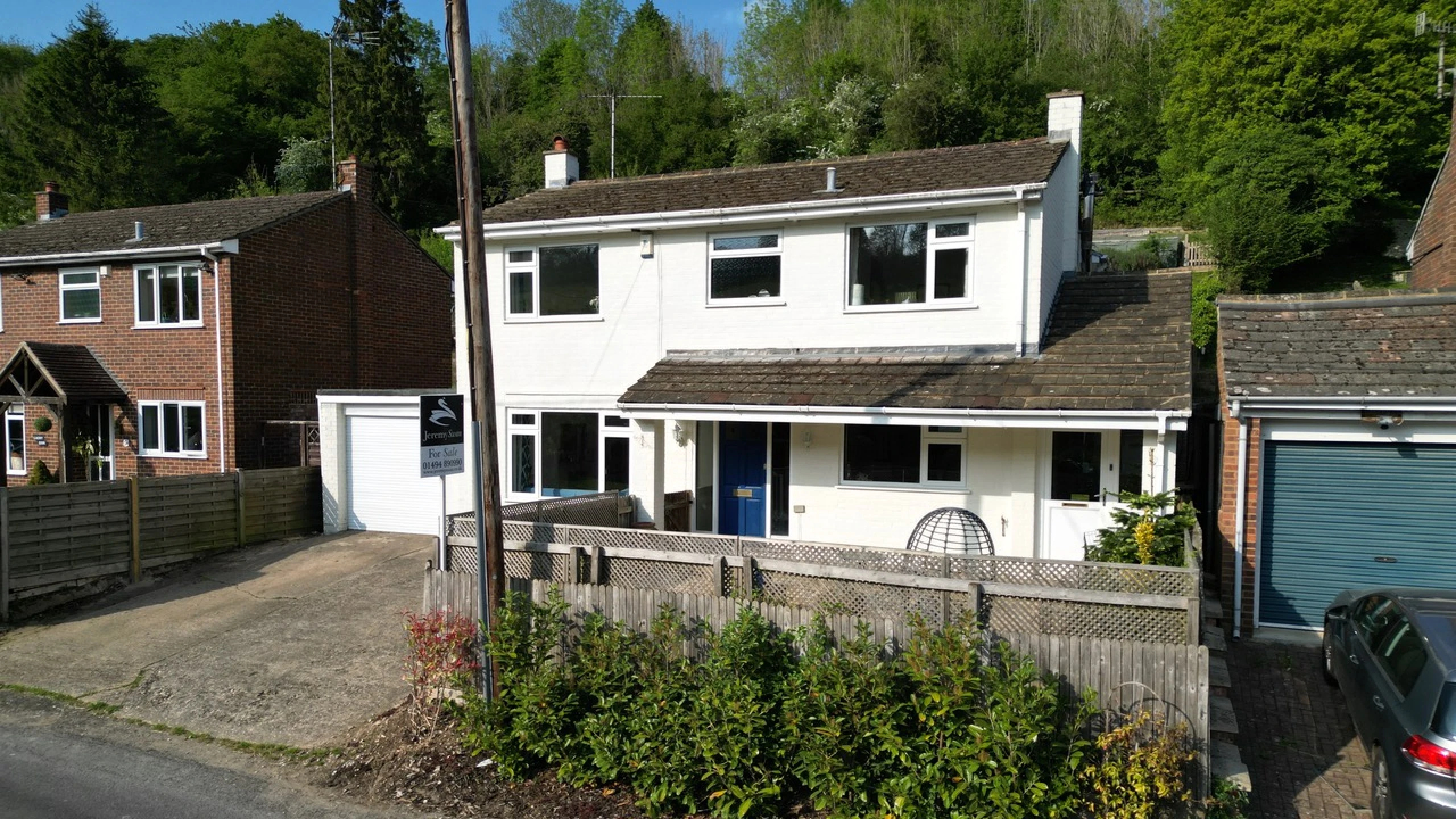 Property enquiry form background image