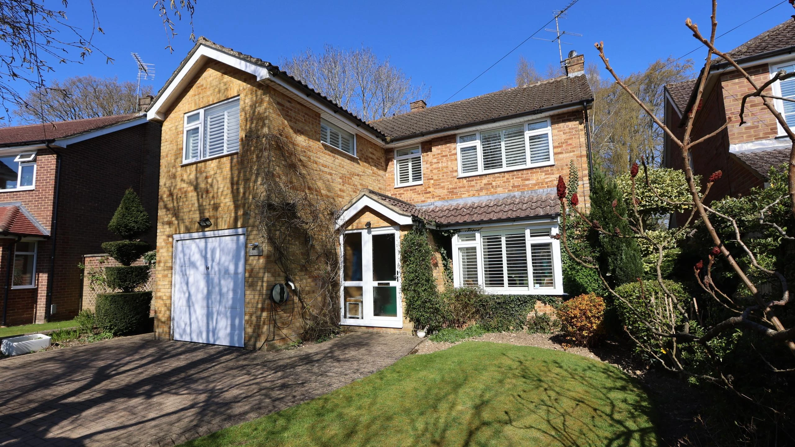 Property enquiry form background image
