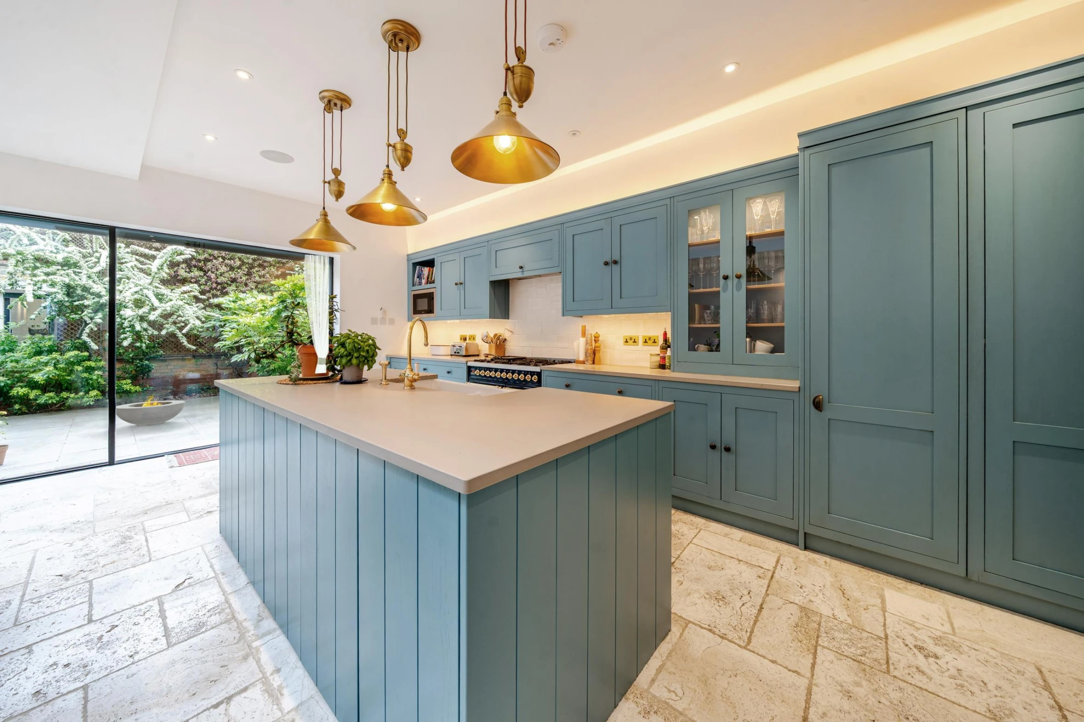 Property enquiry form background image