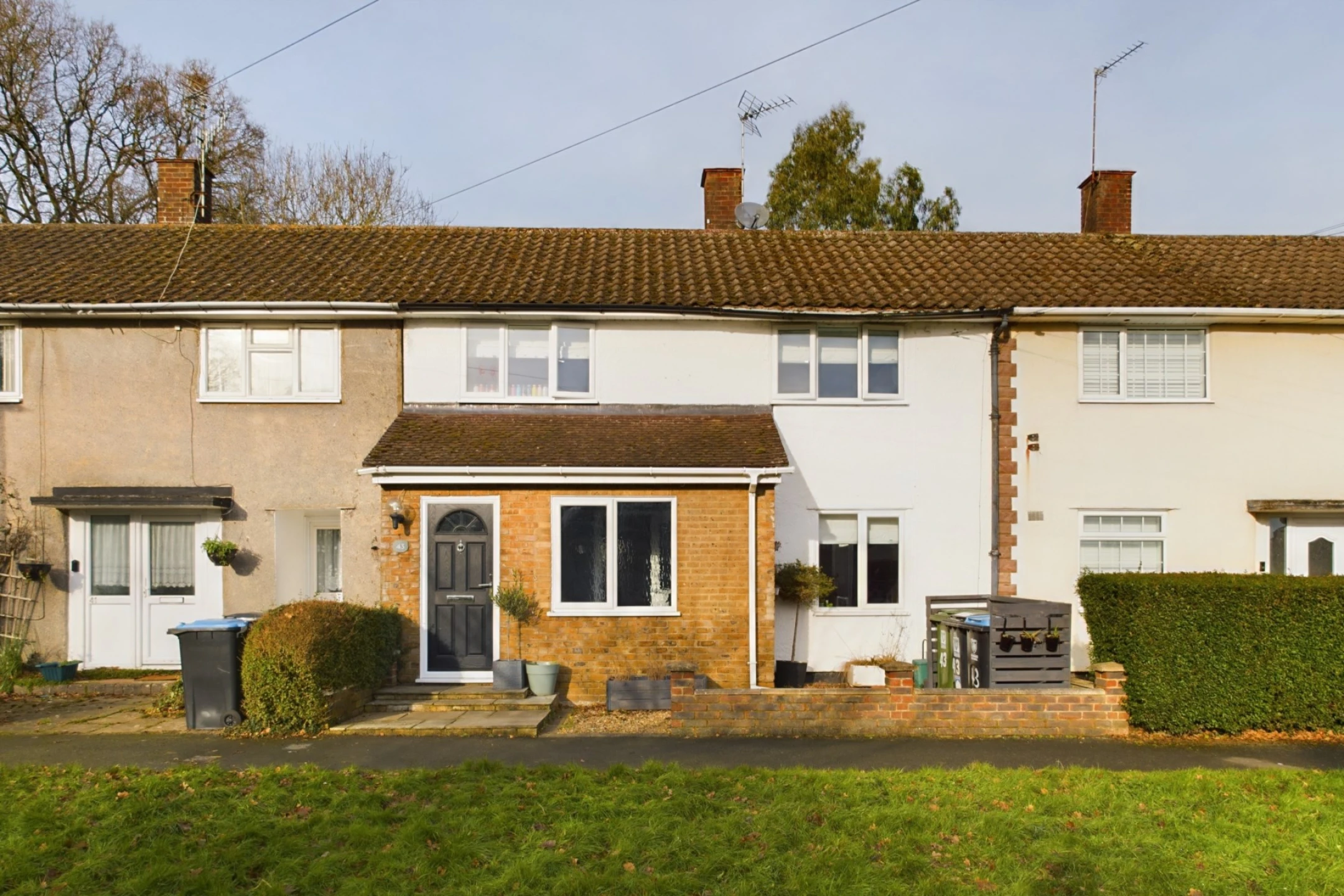 Property enquiry form background image