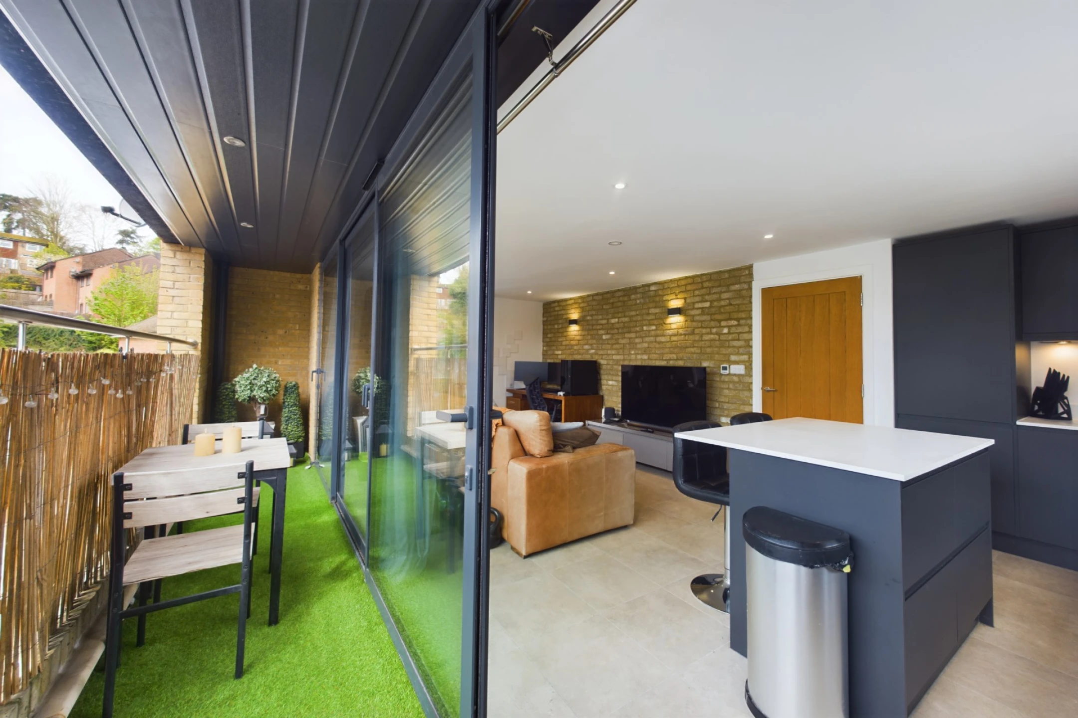 Property enquiry form background image