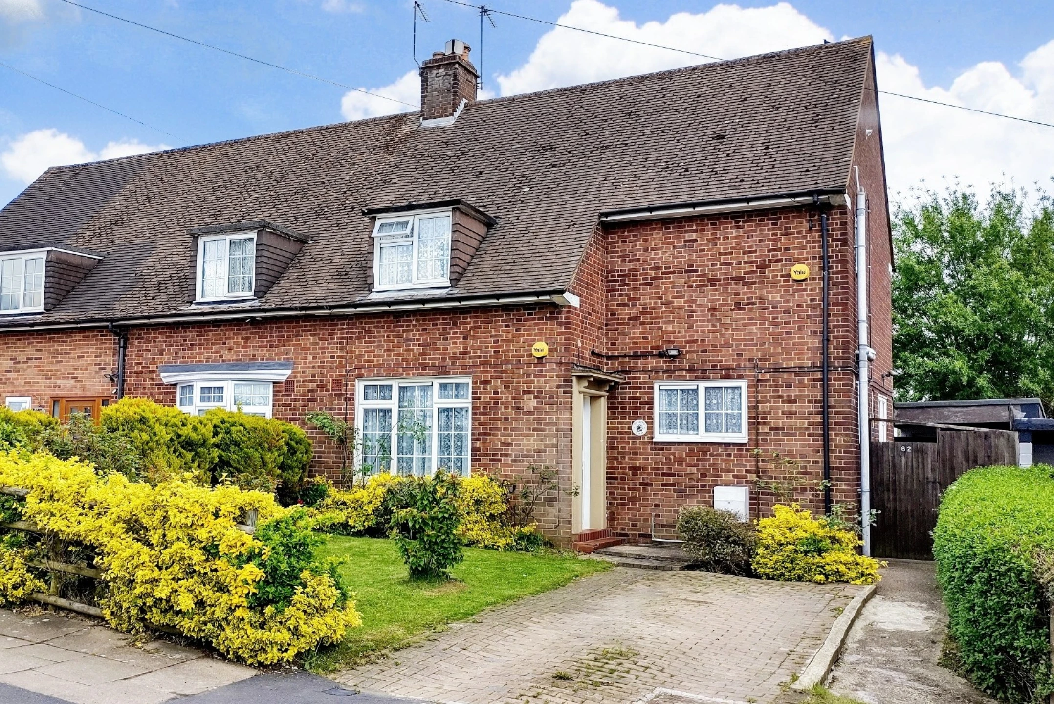 Property enquiry form background image