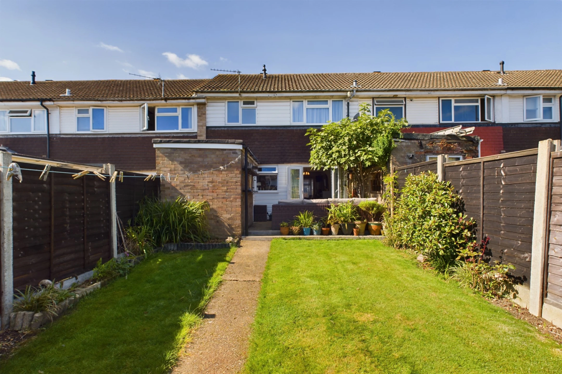 Property enquiry form background image