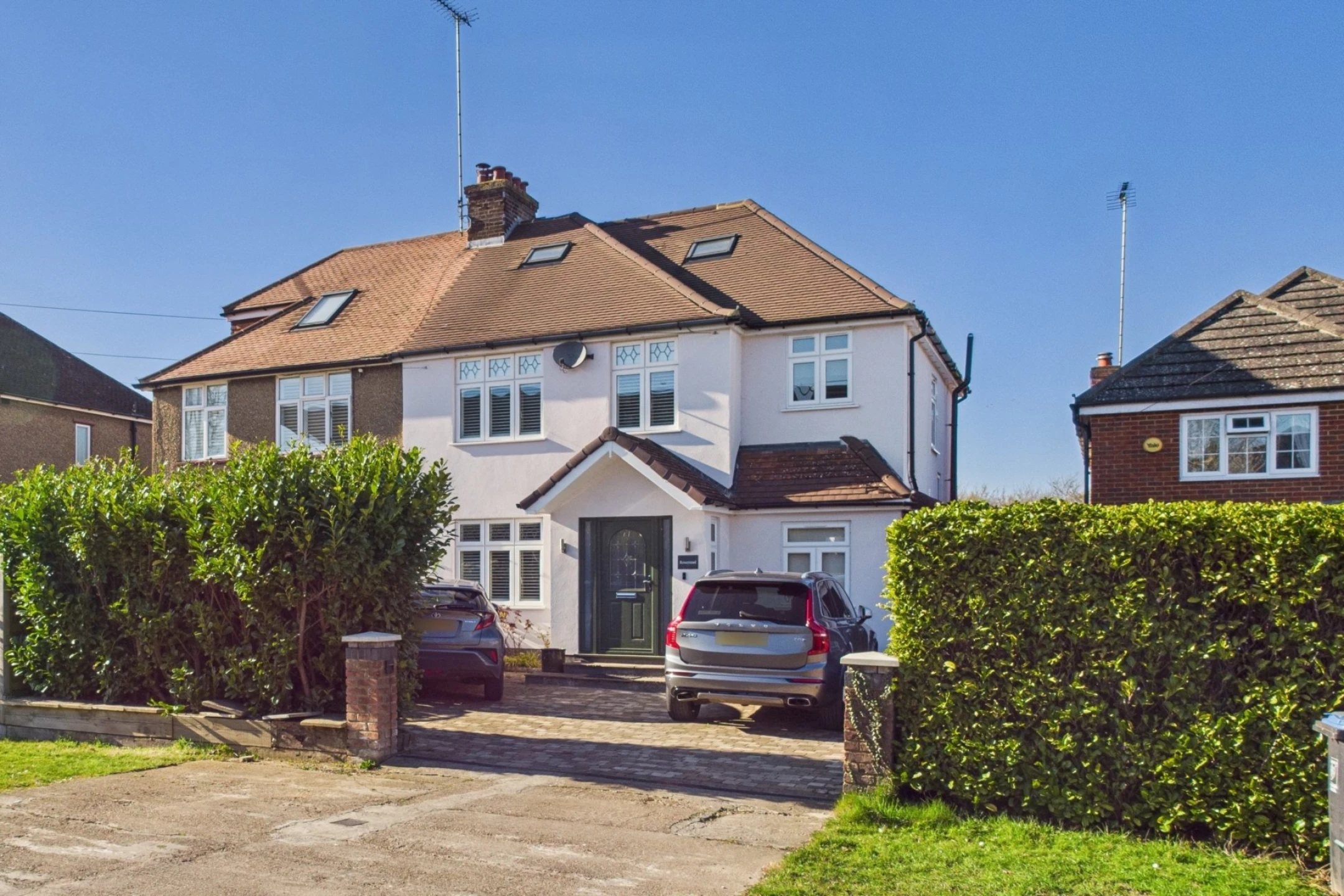 Property enquiry form background image