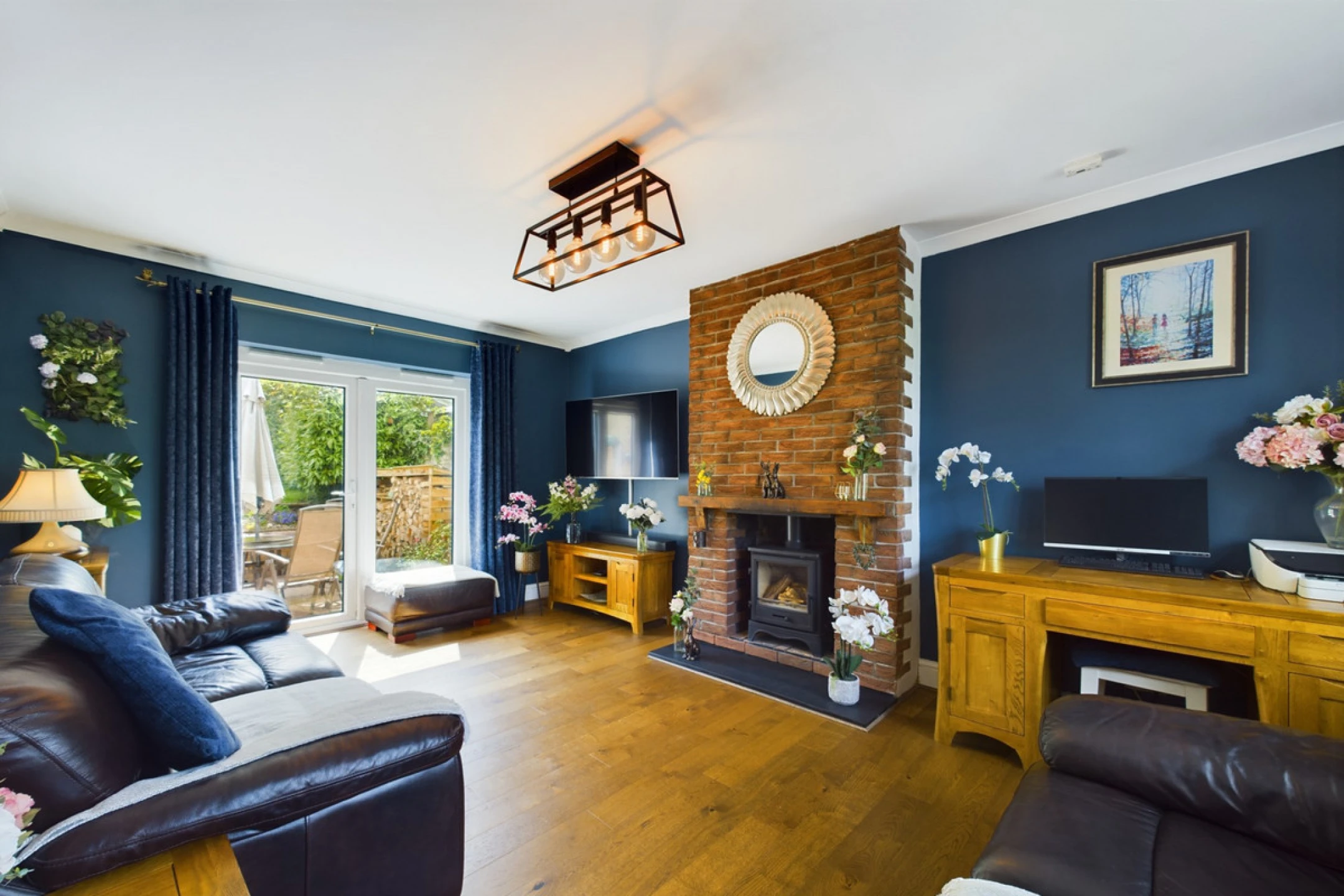 Property enquiry form background image