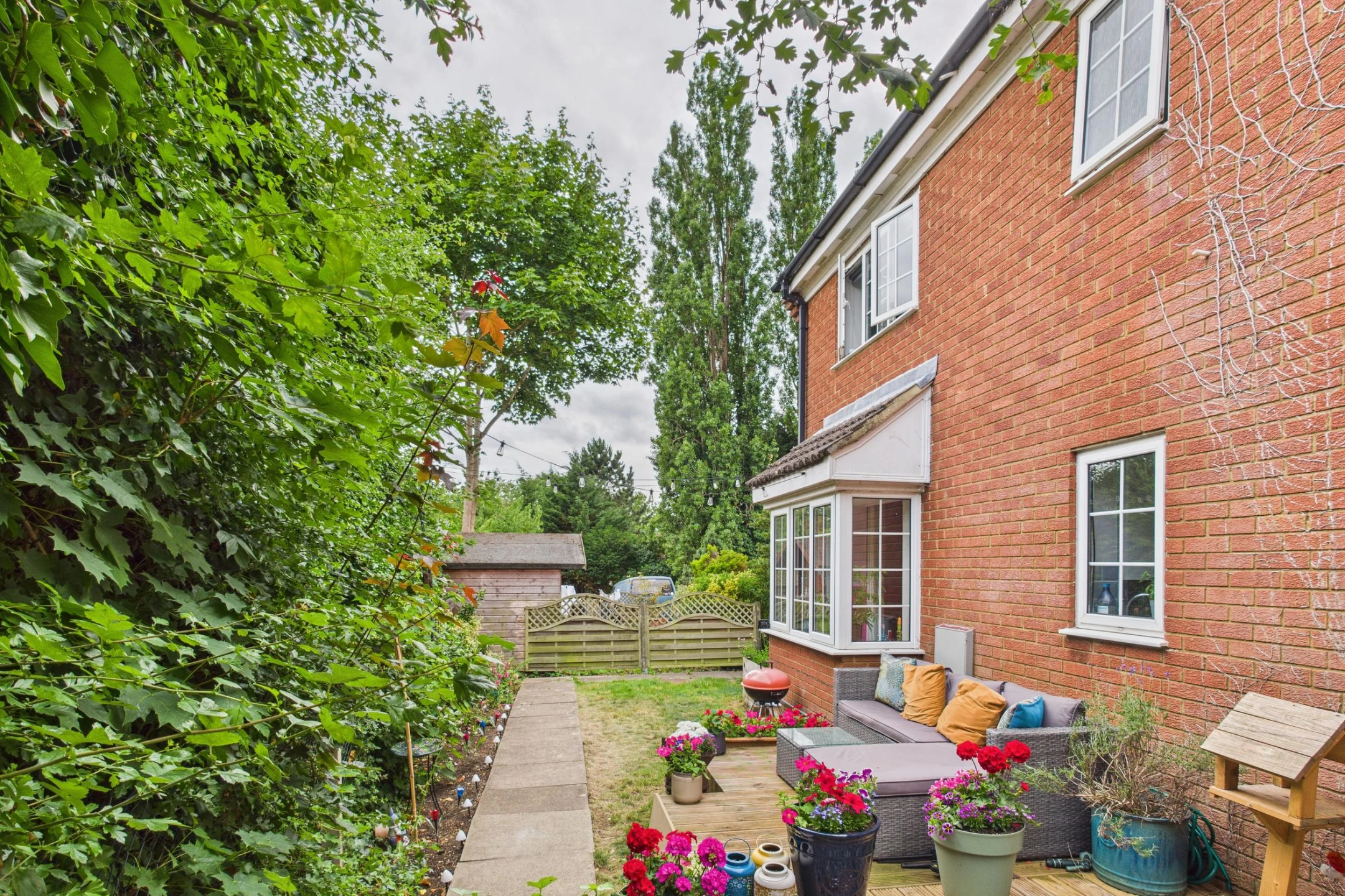 Property enquiry form background image
