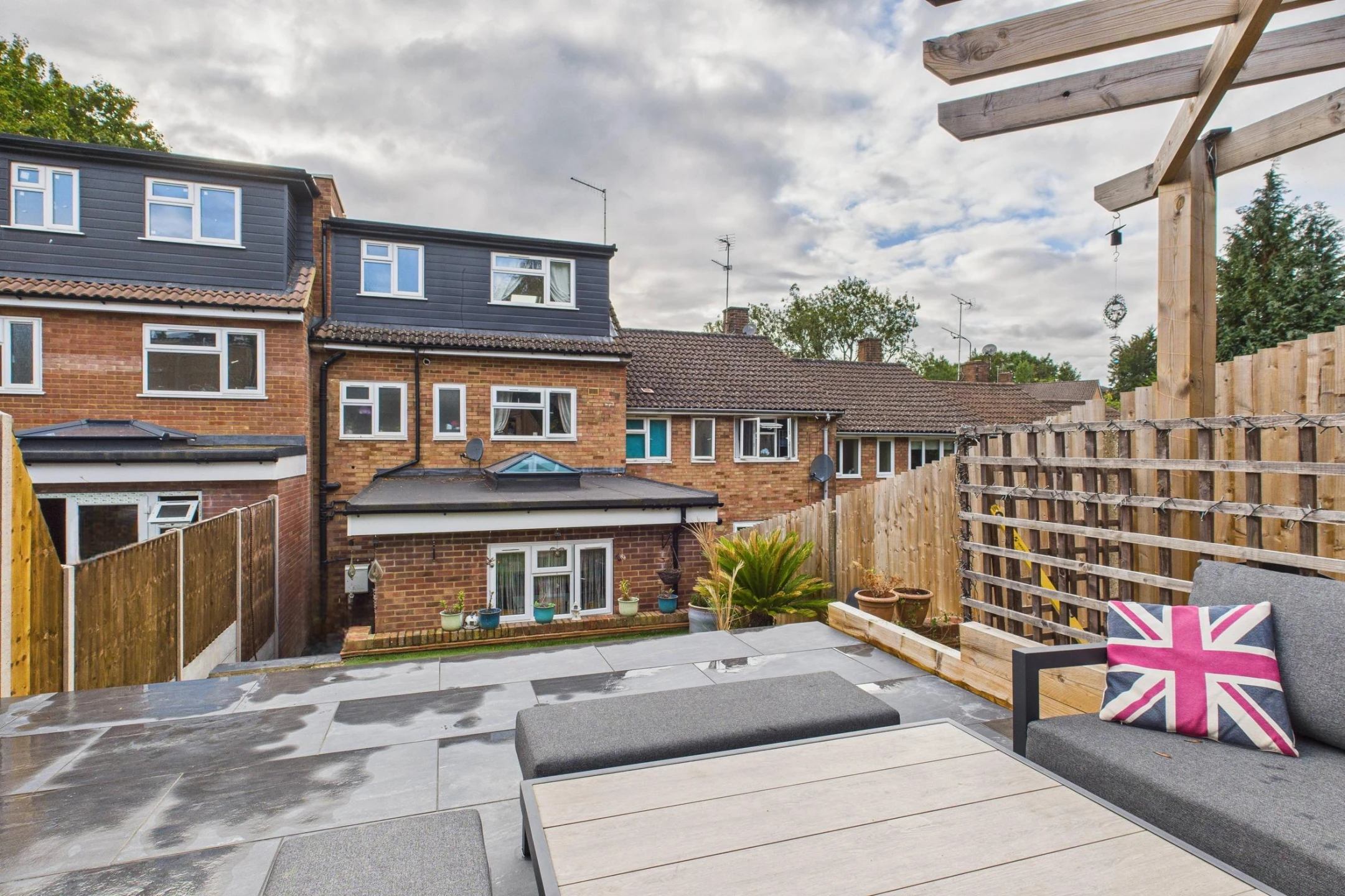 Property enquiry form background image