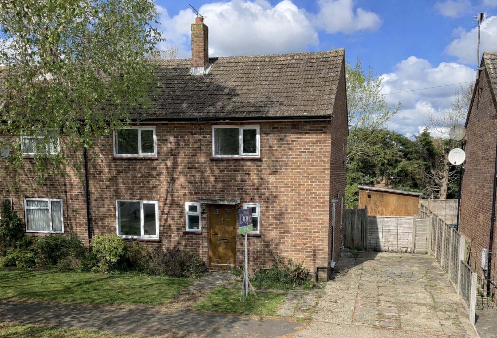 Property enquiry form background image