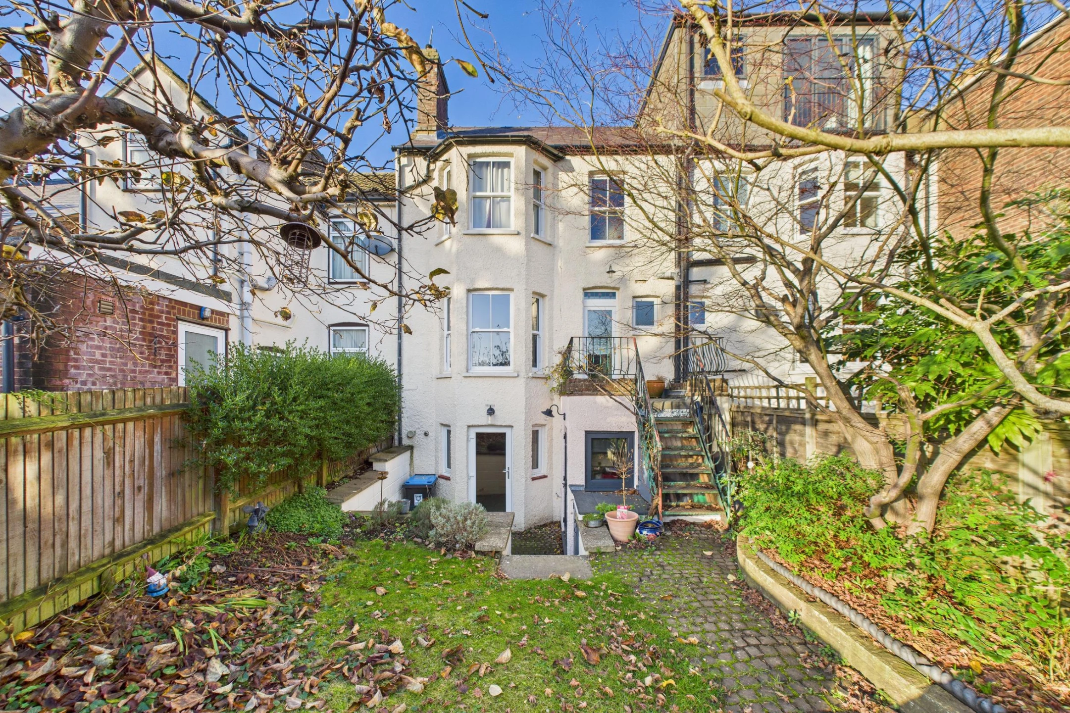 Property enquiry form background image