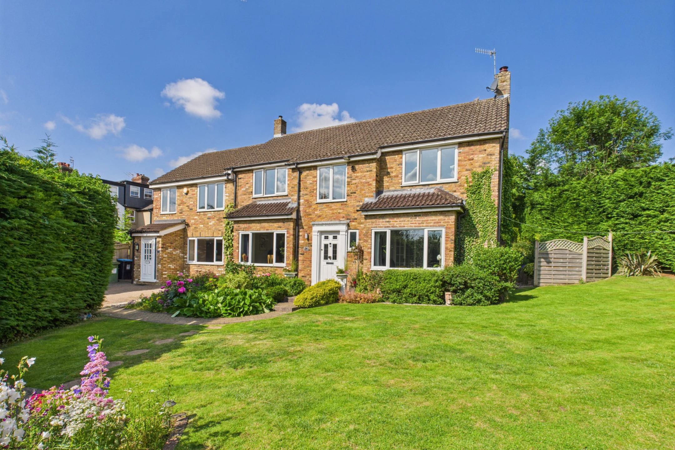 Property enquiry form background image