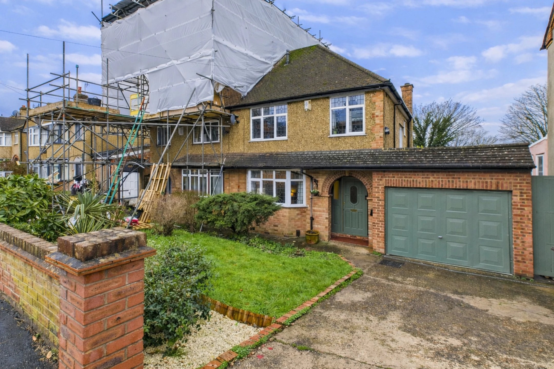 Property enquiry form background image