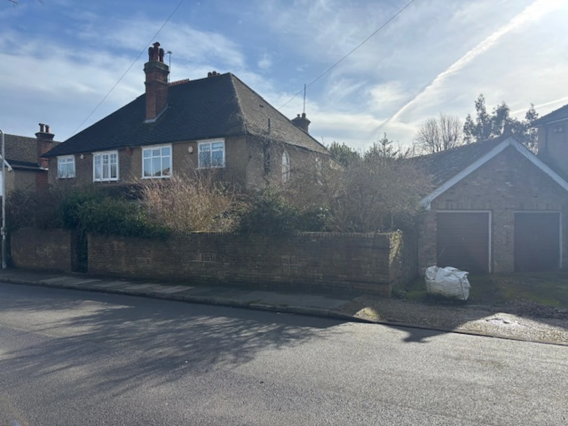 Property enquiry form background image