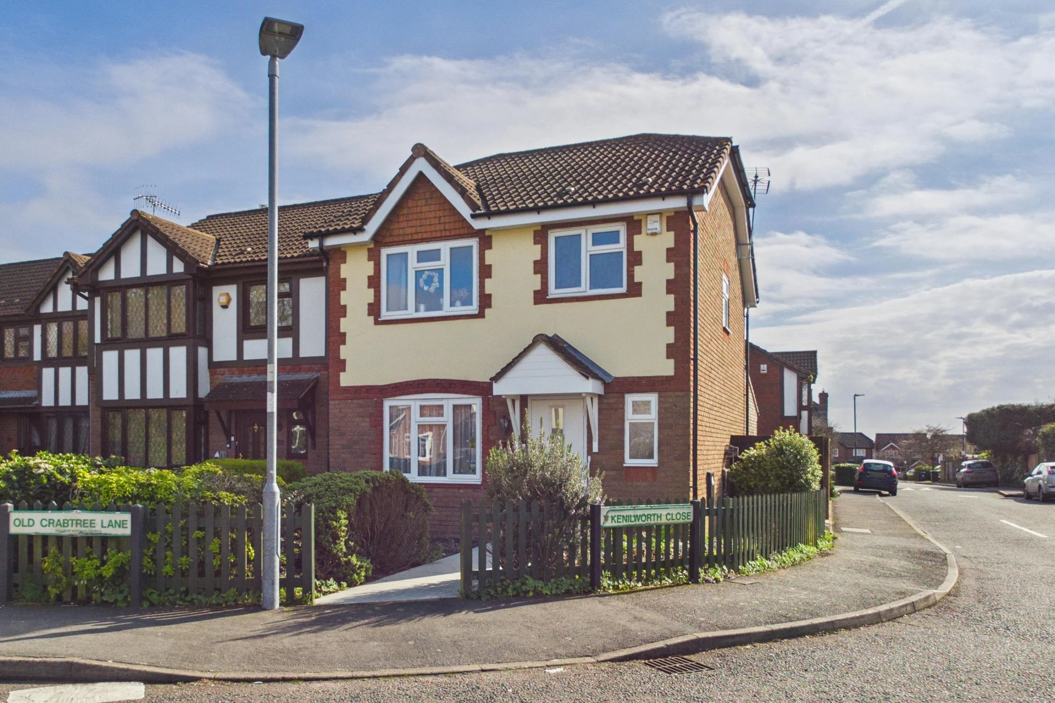 Property enquiry form background image