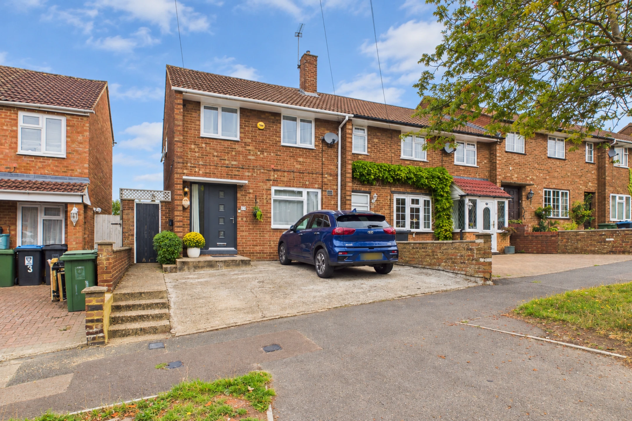 Property enquiry form background image