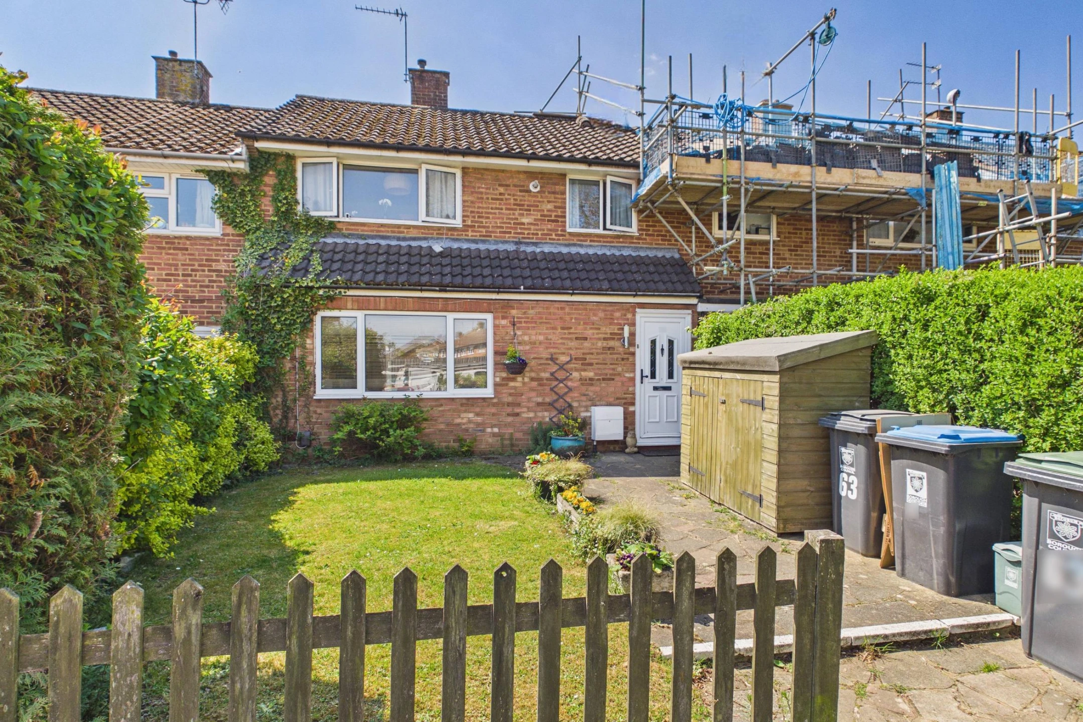Property enquiry form background image