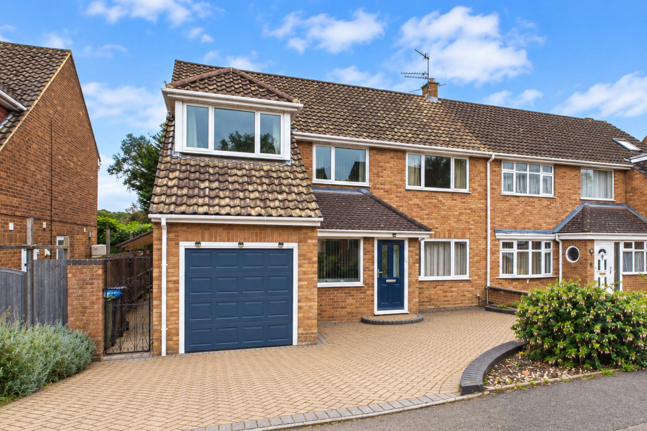 Property enquiry form background image
