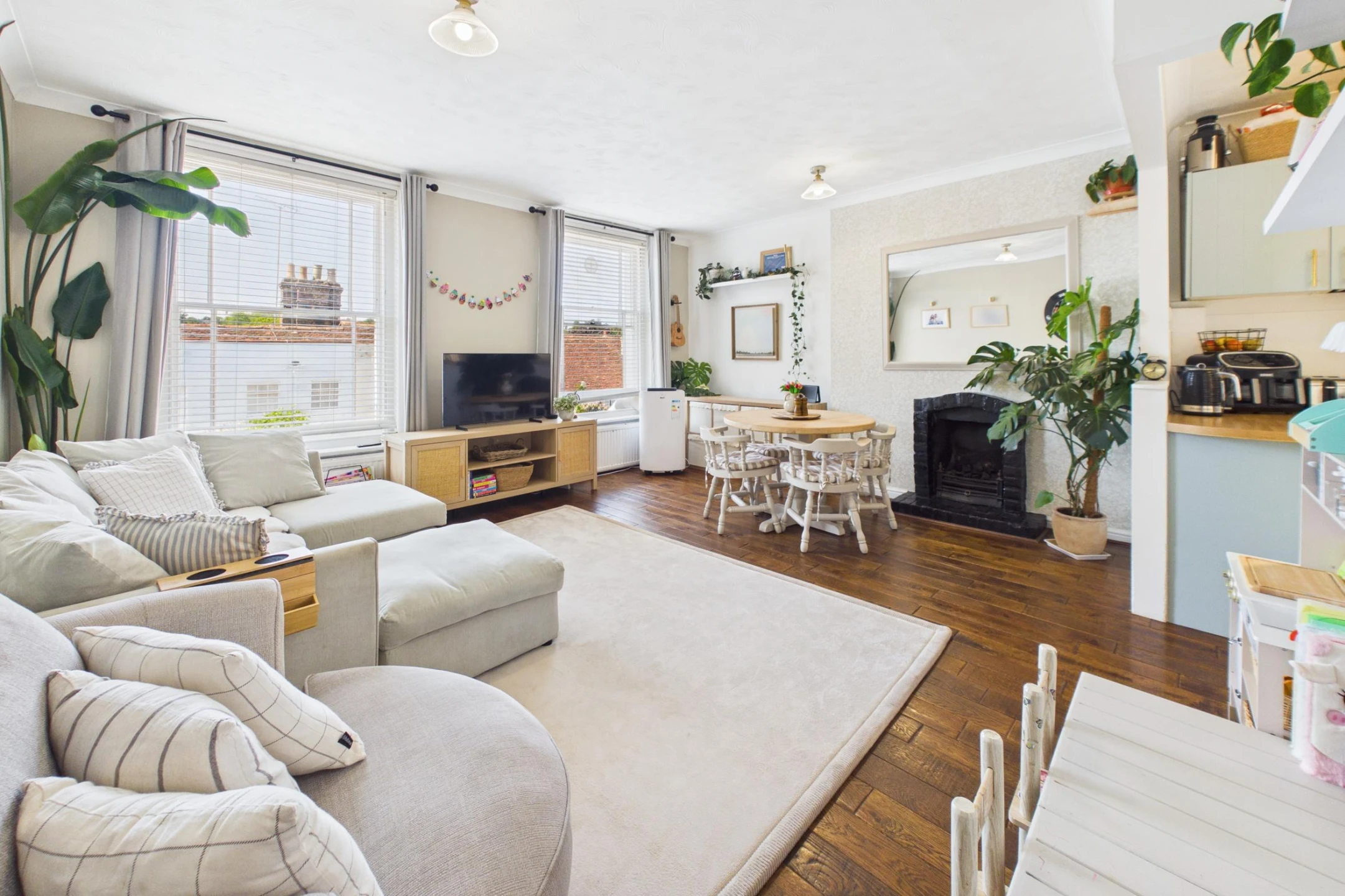 Property enquiry form background image