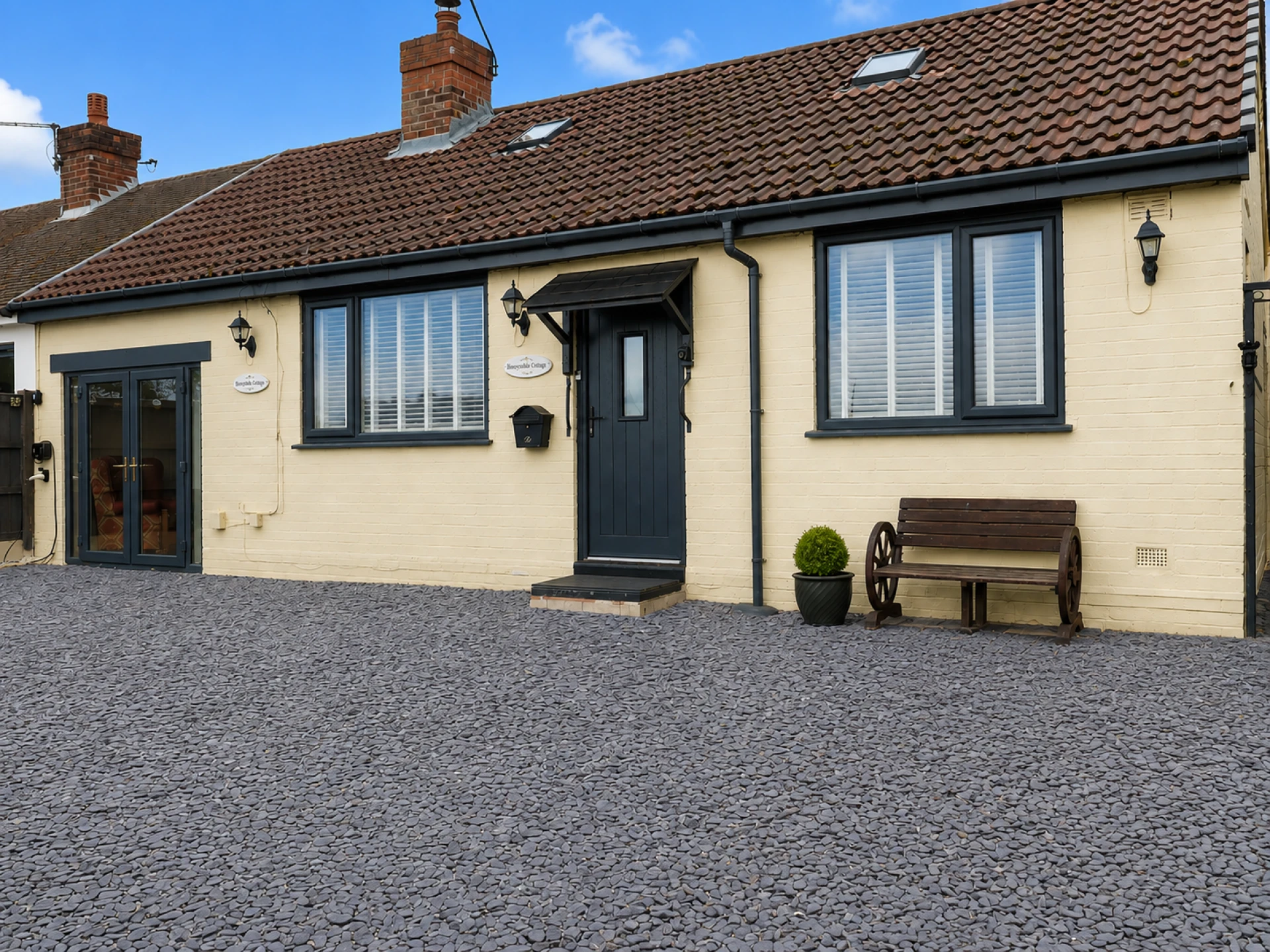 Property enquiry form background image