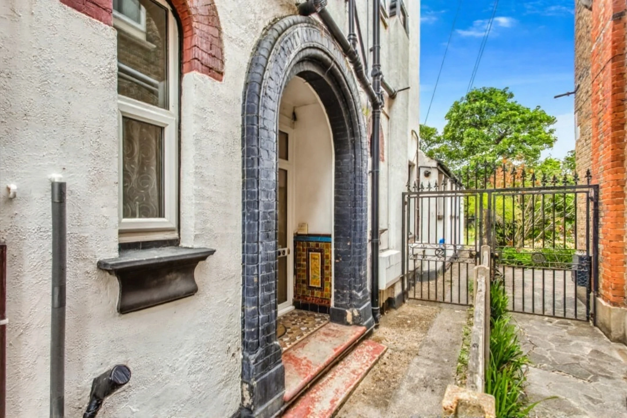 Property enquiry form background image