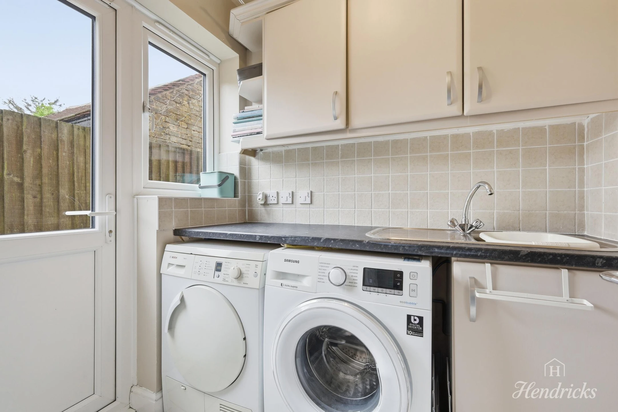 Property image 8